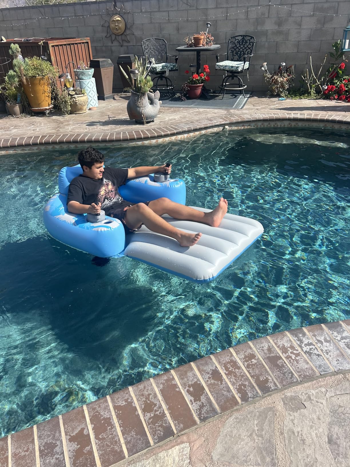 HopeRock Inflatable Motorized Pool Floats for Adults - Rechargeable Pool Lounger with Dual Motors & 2 Storage Compartments, Electric Water Lounger Float, Pool Raft Holds up to 250lb, Pool Toys Adults customer photo 1