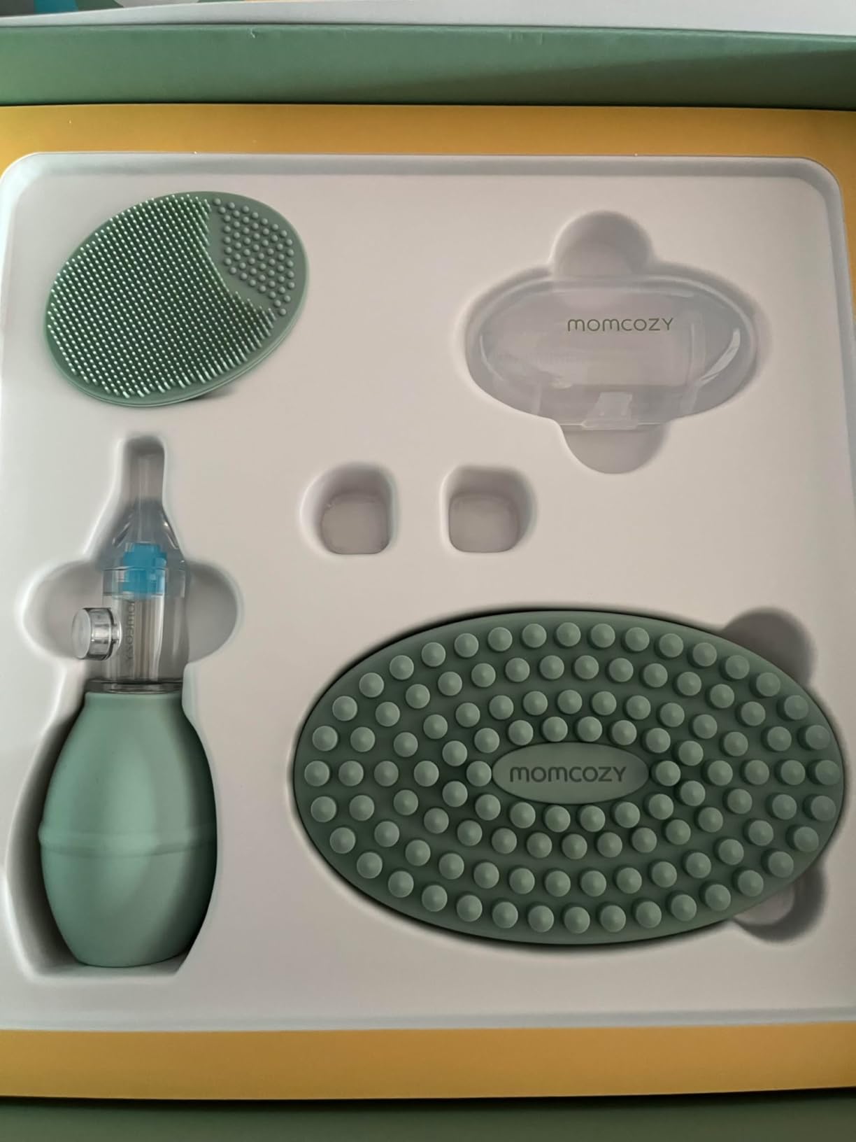 Momcozy Core Baby Kit, Baby Shower & Registry Essential Kit for Grooming & Health & Cleansing Care, Includes Nail File Kits, Nasal Aspirator, Gas Relief Tubes, Bath Brushes, Toothbrush, Comb, Storage Case customer photo 2