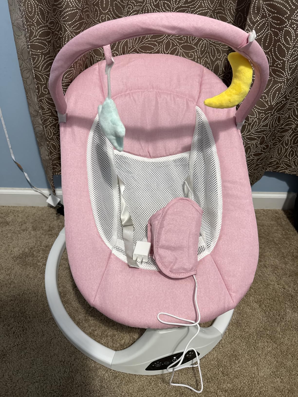 Electric Baby Swing with Remote Control - 5 Natural Motion Speeds, Detachable Seat Pad, Portable Infant Swing for Indoor/Outdoor Use, 0-6 Months, 20lbs, Gray customer photo 1