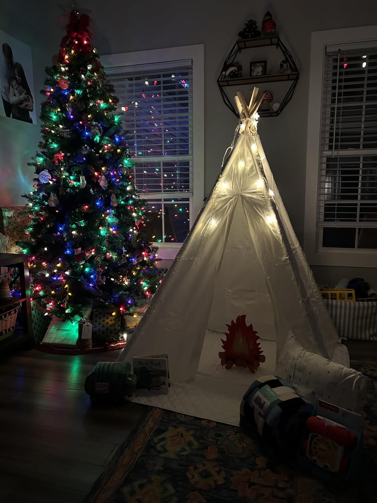 Teepee Tent with Starry Lights, Ground Mat and Pockets, Kids Teepee Tents for Indoor & Outdoor Use, Foldable Play Tents for Boys & Girls, Washable Toddler Play Tent for Birthdays & Holidays customer photo 2
