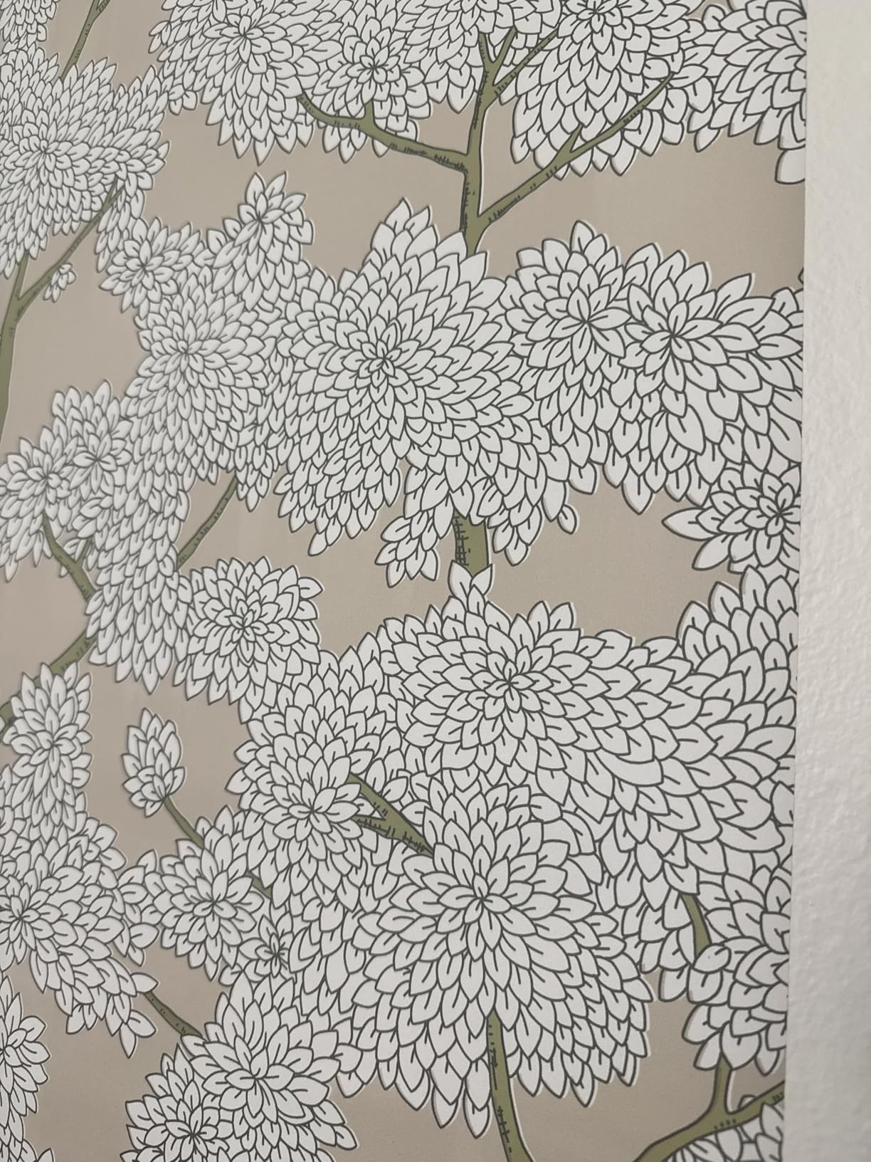 JiffDiff Tree Wallpaper Peel and Stick Jungle Wall Paper Forest Mural Stick on Wallpaper Modern Waterproof Self Adhesive Contact Paper (17.3 x 120 Cream) customer photo 2
