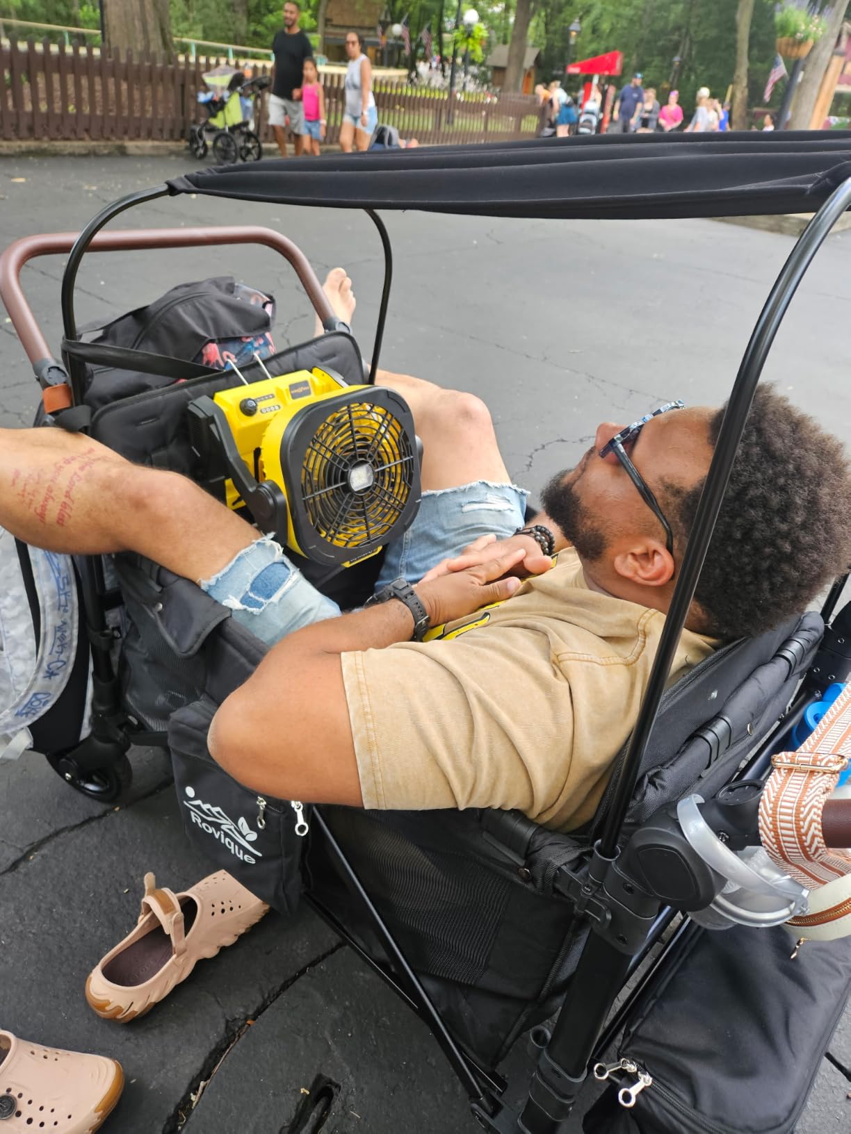 Rovique Wagon Stroller 4 Seater - Includes Adjustable Canopy, Convertible Seats, Snack Tray, Parent Organizer, 5-Point Harness, Push/Pull Adjustable Handle customer photo 1