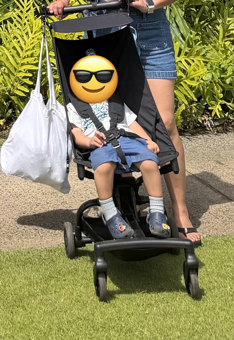 Mompush Jeto Lightweight Travel Stroller - 9.8 lbs Ultra-Compact, One-Hand Fold, Airplane Cabin Approved, All-Terrain Wheels customer photo 1