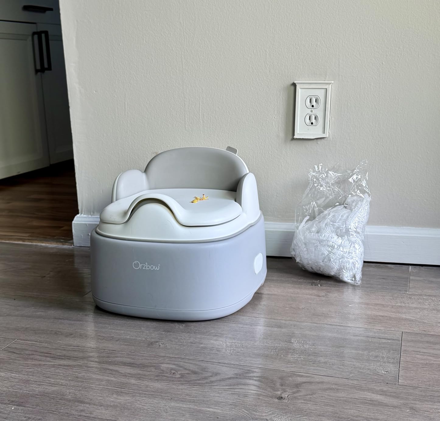 Orzbow 3-in-1 Potty Training Toilet, Detachable Baby Potty, As Toddler Toilet Seat, Chair, Step Stool for Boys & Girls 18+ Months, Potty Training Seat with Splash Guard, Lid, Easy Clean, Brown customer photo 2