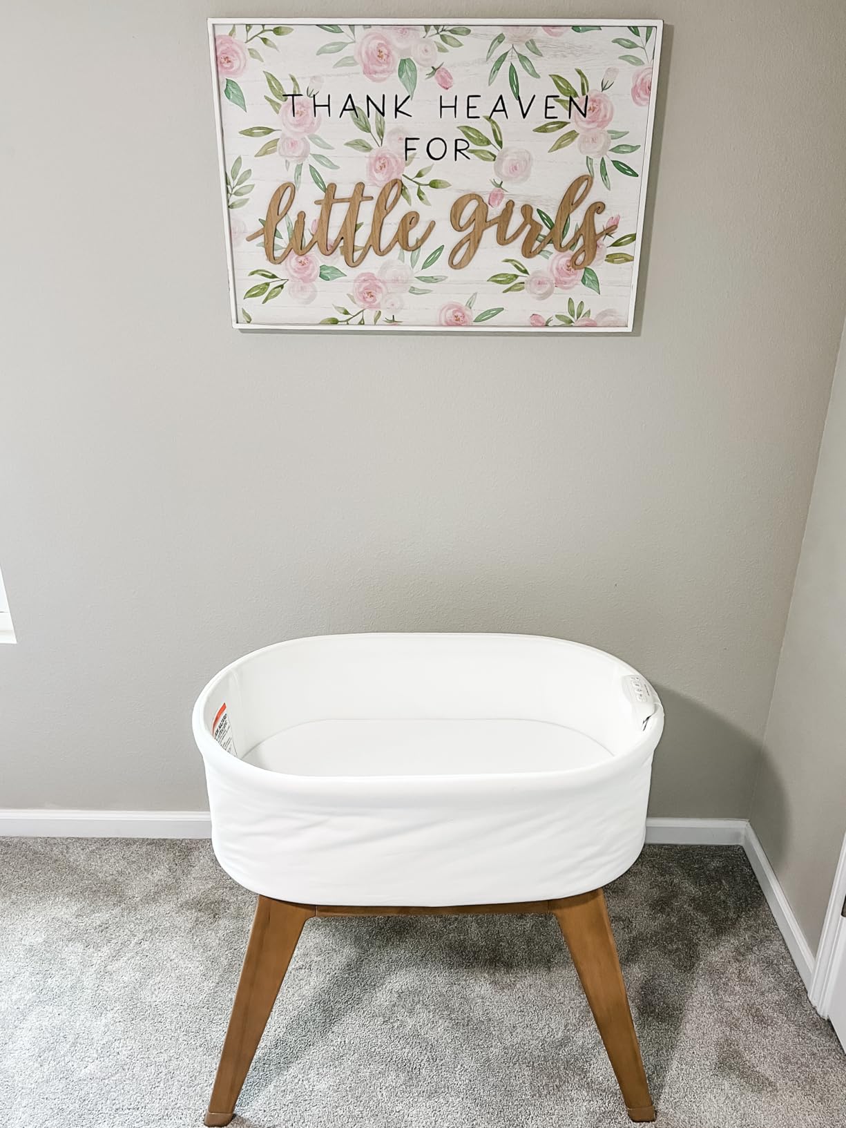 Delta Children Aero Smart Auto Glide Bassinet with Cry Detection & Response - Bluetooth, FSC-Certified Wood, Organic Performance Fabric, Water-Resistant Mattress Pad & Breathable Sheets, White/Acorn customer photo 1