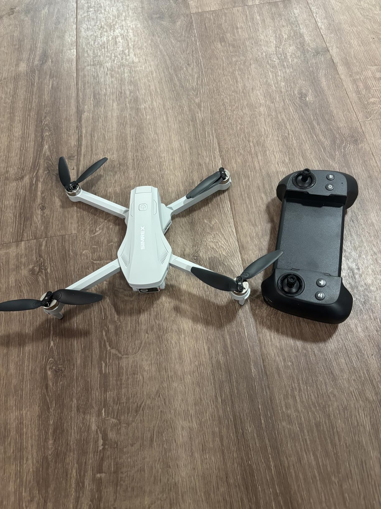 SIMREX GPS Drone with Camera for Adults 4K, Brushless Motor Drones for Beginners, 5G WiFi FPV Foldable, Auto Return, Optical Flow & Altitude Hold, Gesture Control, Follow Me, Waypoint Flight, Toys Gifts for Teen Boys (Gray) customer photo 1