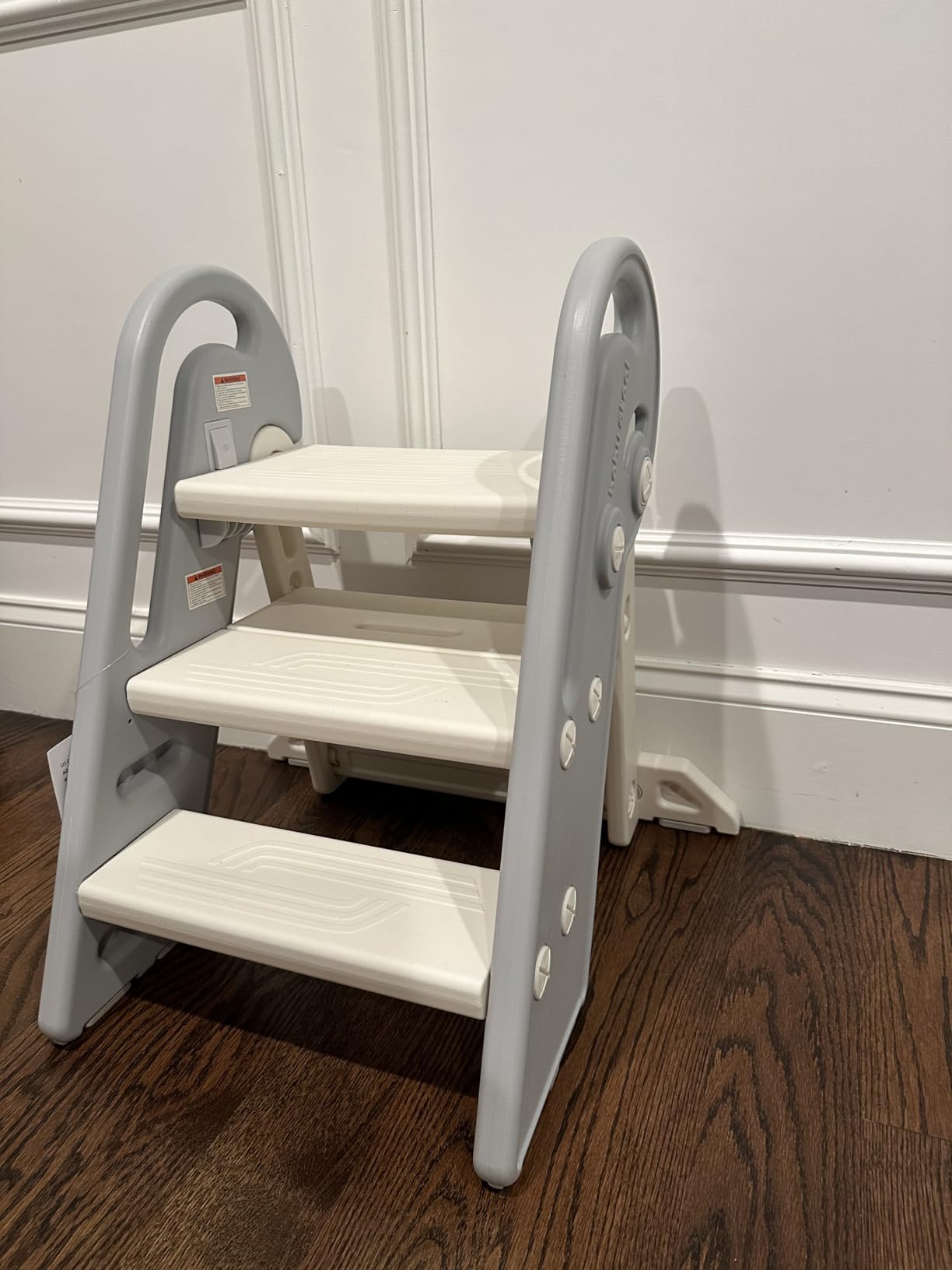 Onasti Adjustable Toddler Step Stool with Handles, Converts from 3-Step to 2-Step as Kids Grow, Non-Slip Safety Stool for Bathroom Sink, Kitchen Counter, Potty Training and Everyday Household Use - Grey customer photo 1
