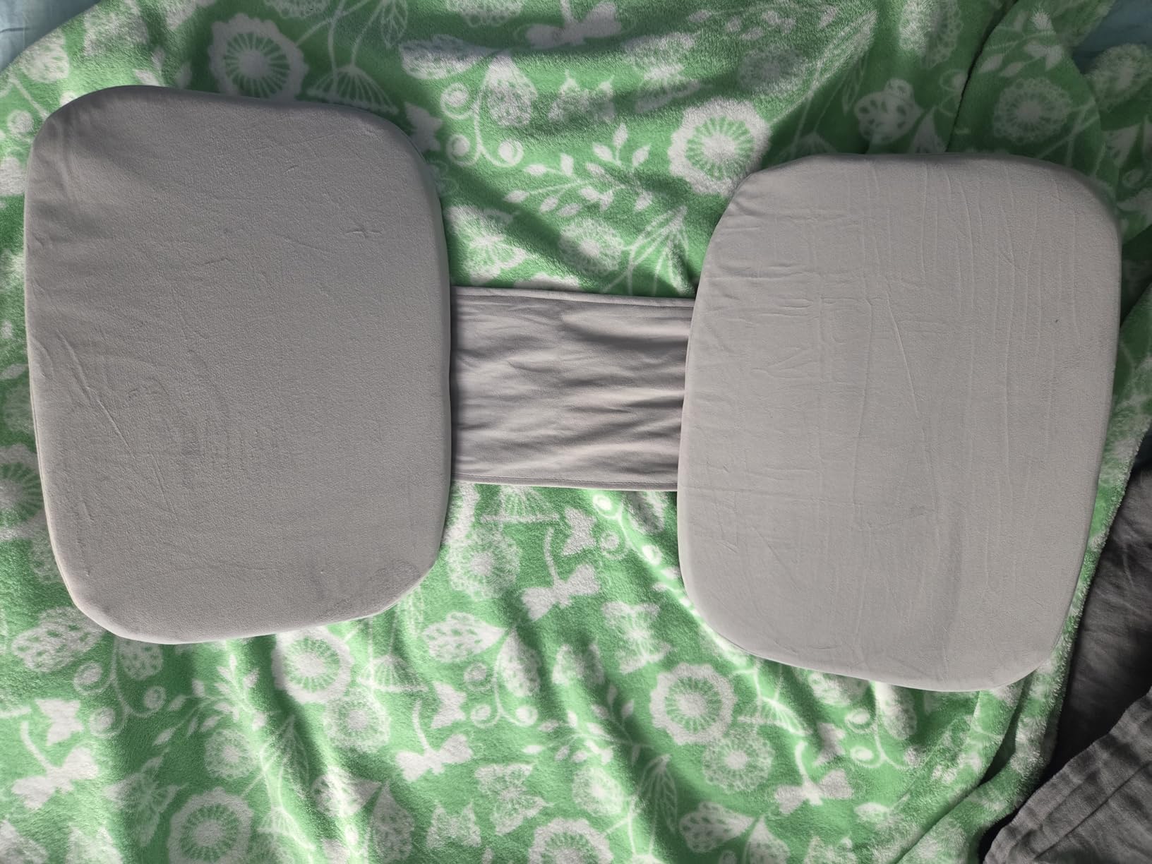 30°Adjustable Pregnancy Pillow - Portable Travel Maternity Pillow Wedge with Washable Cover, Relief Back, Belly & Hip Pressure, Ideal for Side Sleeping Pregnant Women customer photo 1