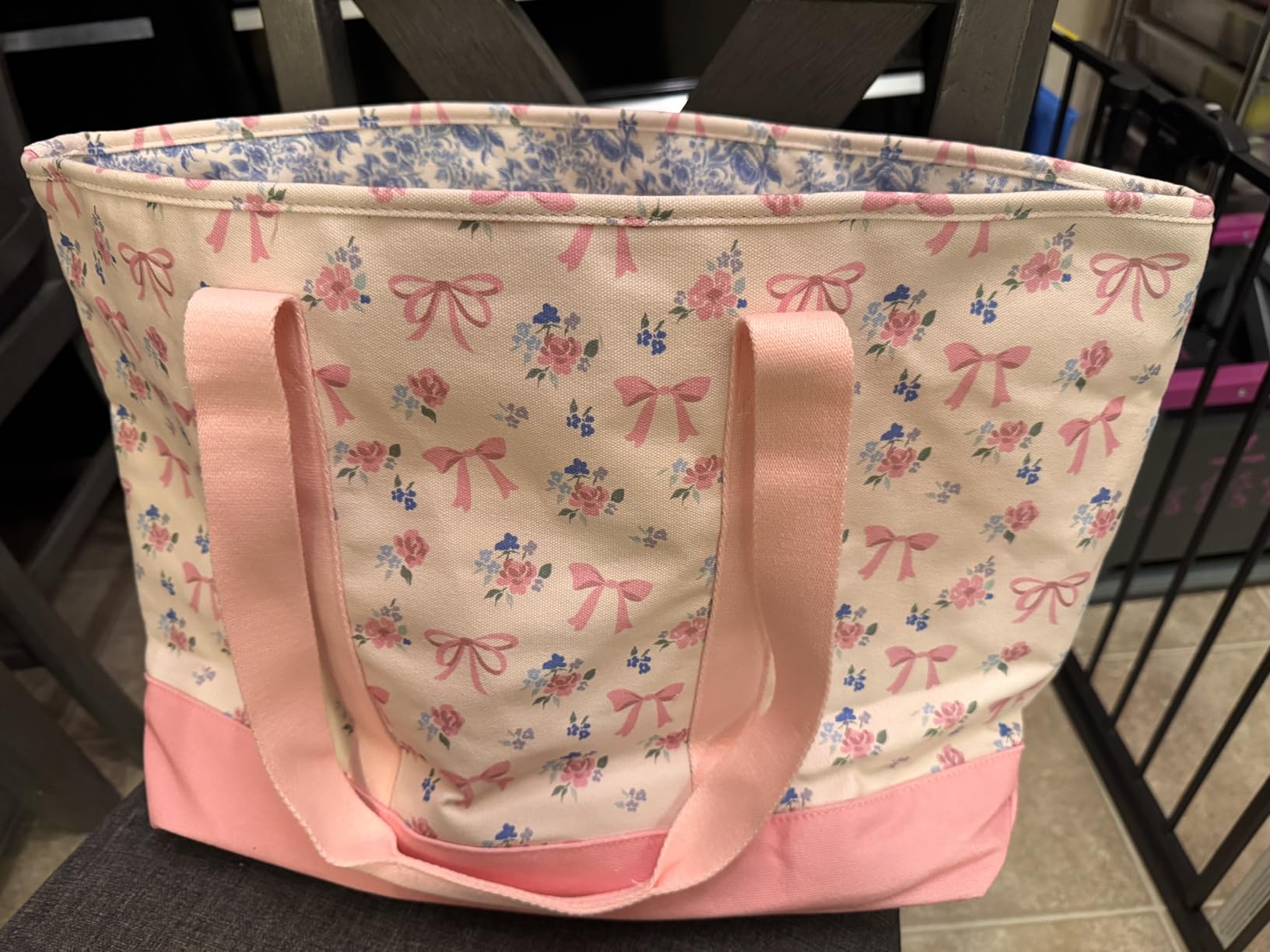 Itzy Ritzy Canvas Tote Bag - Zip-Top Closure, Roomy Main Compartment & 4 Pockets - Lightweight Cotton Canvas Carryall for Moms (Checkerboard) customer photo 2