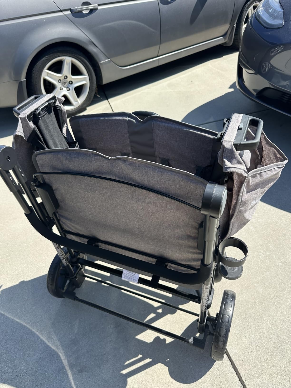 Radio Flyer Pathfinder 4-Seat Stroller Wagon, for Kids 6+ Months, Compact Fold, UV Canopy, Snack Tray & Storage, Cup Holders, Never Fall Pull Handle, Seats Convert to Flatbed, Stroller Wagon for Kids customer photo 1