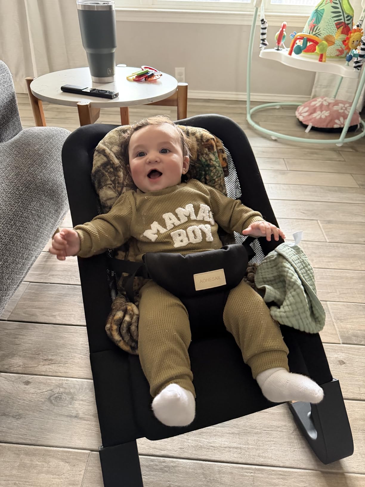 Baby Bouncer for Newborns 0-12 Months: 0-5 Years Portable Infant Bouncer Seat Chair in Black with Adjustable Recline & 3-Point Harness, Supports Up to 60 lbs customer photo 1
