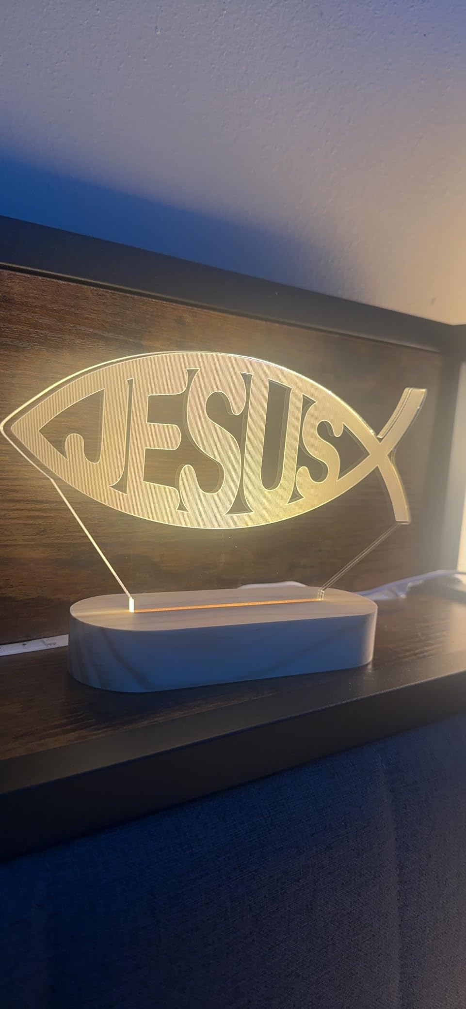 Attivolife First Communion Gift for Girls Boys, LED Night Light with Wooden Base, Jesus Bible Verse Night Light I am the Bread of Life, Religious Gifts for Kid Catholic Christian Baptism Table Decor customer photo 1