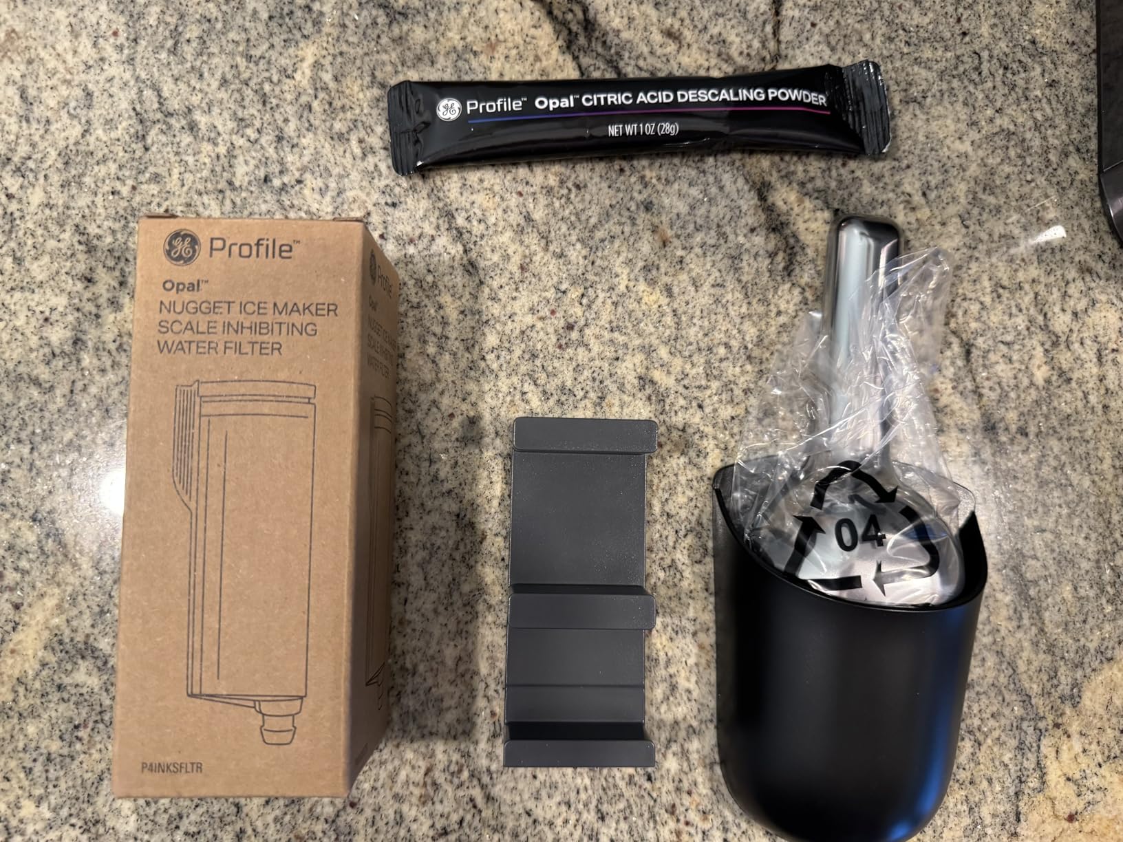GE Profile Opal Ultra, Countertop Nugget Ice Maker, 1 Gal XL Side Tank, Amazon Exclusive, 38 lbs/Day, Pebble Pellet Crushed Ice Machine, WiFi Stainless Steel customer photo 2