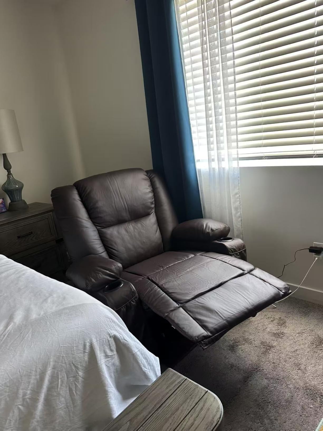 Faux Leather Rocker Recliner with Heat and Massage Cup Holders, Overstuffed Rocking Recliner Swivel Glider Chair for Nursery Heated Massaging Reclining Chair, Cream White customer photo 2
