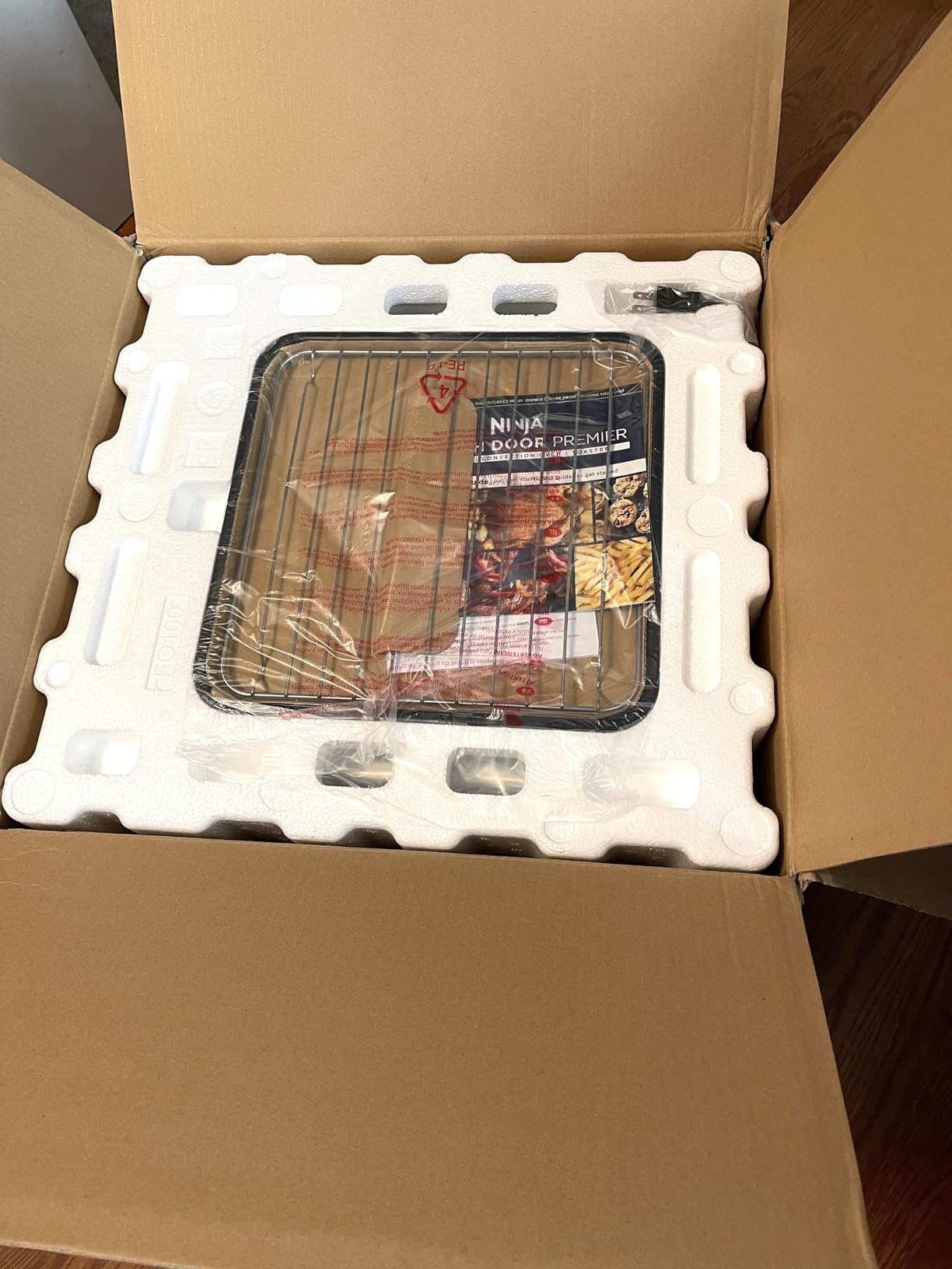 Ninja | French Door Premier Air fry Oven | 10-in-1 functions | 20.3-qt capacity | 5-qt Air Fry Basket, Sheet Pan, Wire Rack, Broil Rack | PFAS-free, Dishwasher-Safe Accessories | Black | FO101BK customer photo 2