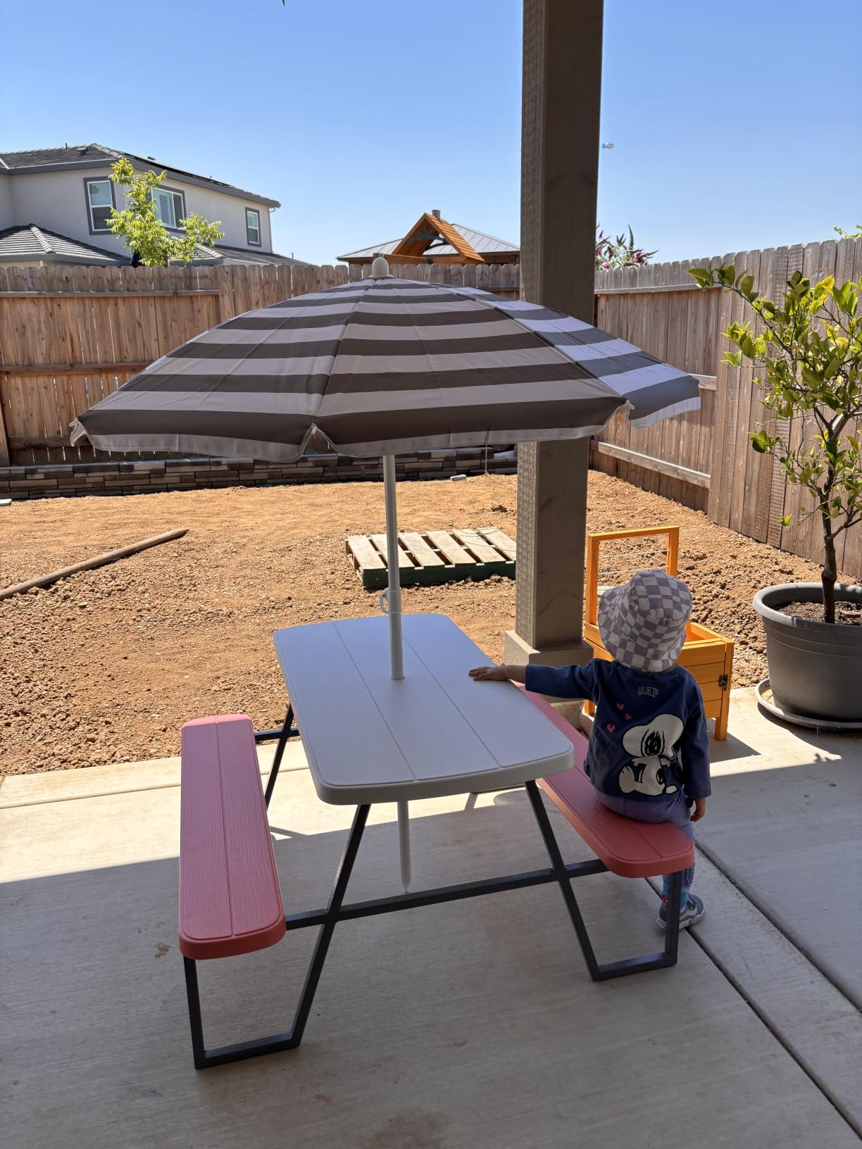 Costzon Kids Picnic Table, Toddler Outdoor Table & Bench Set with Removable Umbrella, HDPE Tabletop, Metal Frame, Kids Outdoor Furniture for Patio Backyard Garden, Fits 4 Children Age 3+ (Coffee) customer photo 1