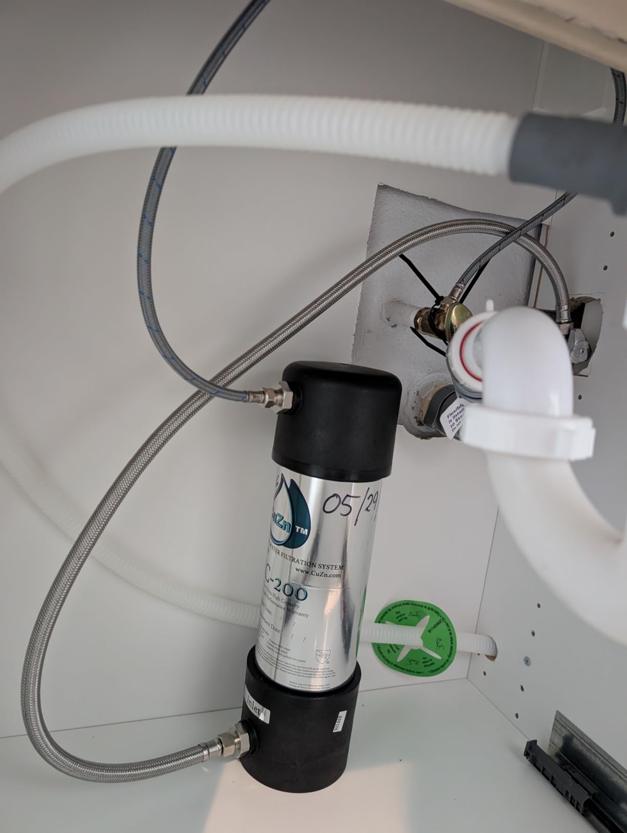 CuZn Under Sink Water Filter for Sink Faucet, 5 Year Filter Life, NSF/ANSI 42 & 372 Certified, Reduces PFAs, PFOS, Lead, Chlorine, Inline Faucet Connection, Improves Tap Water Taste customer photo 1