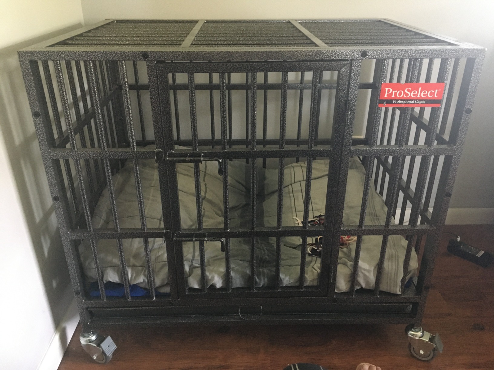 Pro Select Empire Cage - LARGE customer photo 2