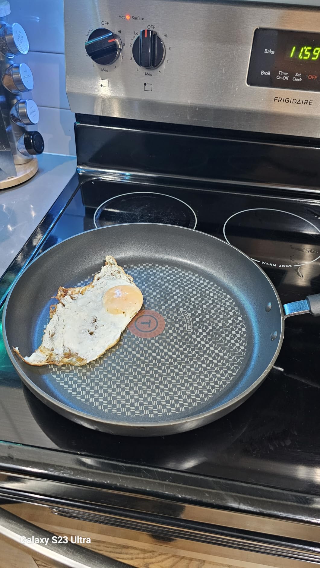 T-Fal Ultimate Hard Anodized Nonstick Pots and Pans Set 17 Piece, Nonstick Cookware Set with Fry Pan, Saucepans, Saute-Pan, Griddle, Dishwasher Safe, Onyx customer photo 1