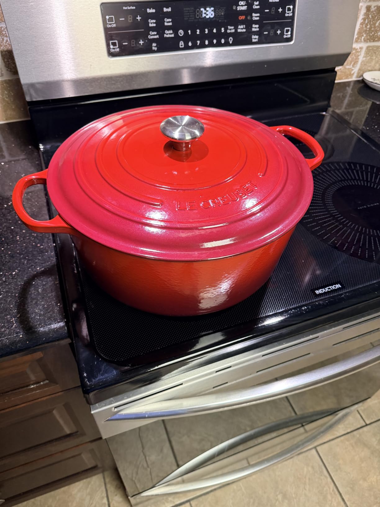 Le Creuset Enameled Cast Iron Signature Round Dutch Oven, 5.5 qt., Flame customer photo 1