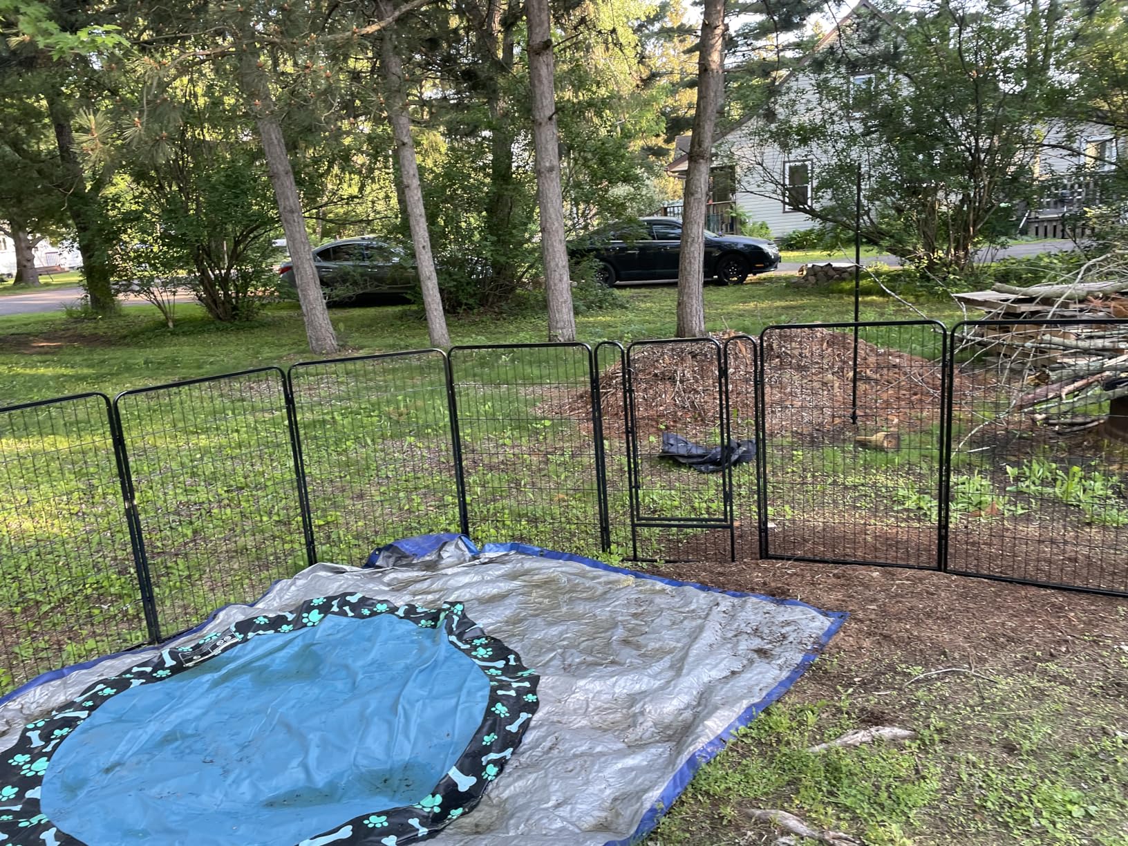 Yaheetech 24in 16 Panels Dog Playpen Metal Pet Fence for Yard RV Camping | Sturdy Heavy-duty Metal Frame with Secure Latch Gate, Tool-free Assembly, Folds Flat, Ideal for Small Dogs and Puppies customer photo 2