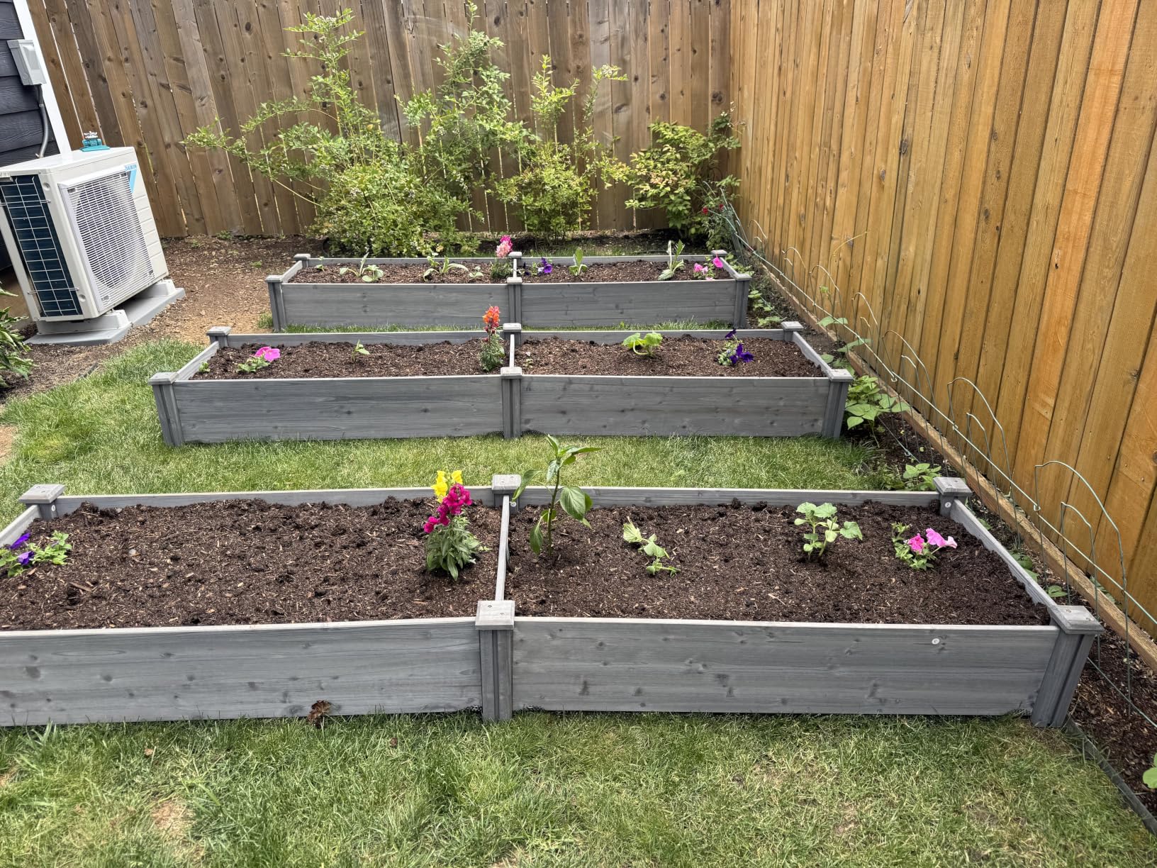 Yaheetech 8×4ft Wooden Horticulture Raised Garden Bed Divisible Elevated Planting Planter Box for Flowers/Vegetables/Herbs in Backyard/Patio Outdoor, Natural Wood, 93 x 48 x 10in customer photo 1