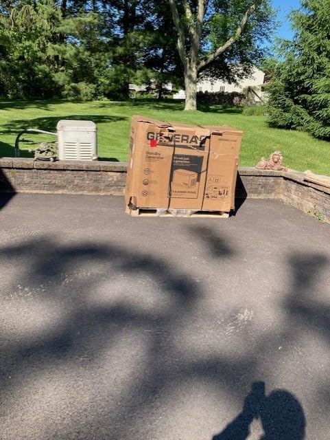 Generac Guardian 22kW Home Standby Generator with 200 Amp Transfer Switch - Automatic Whole House Backup Power, WiFi Enabled, Runs on Natural Gas or Liquid Propane customer photo 1