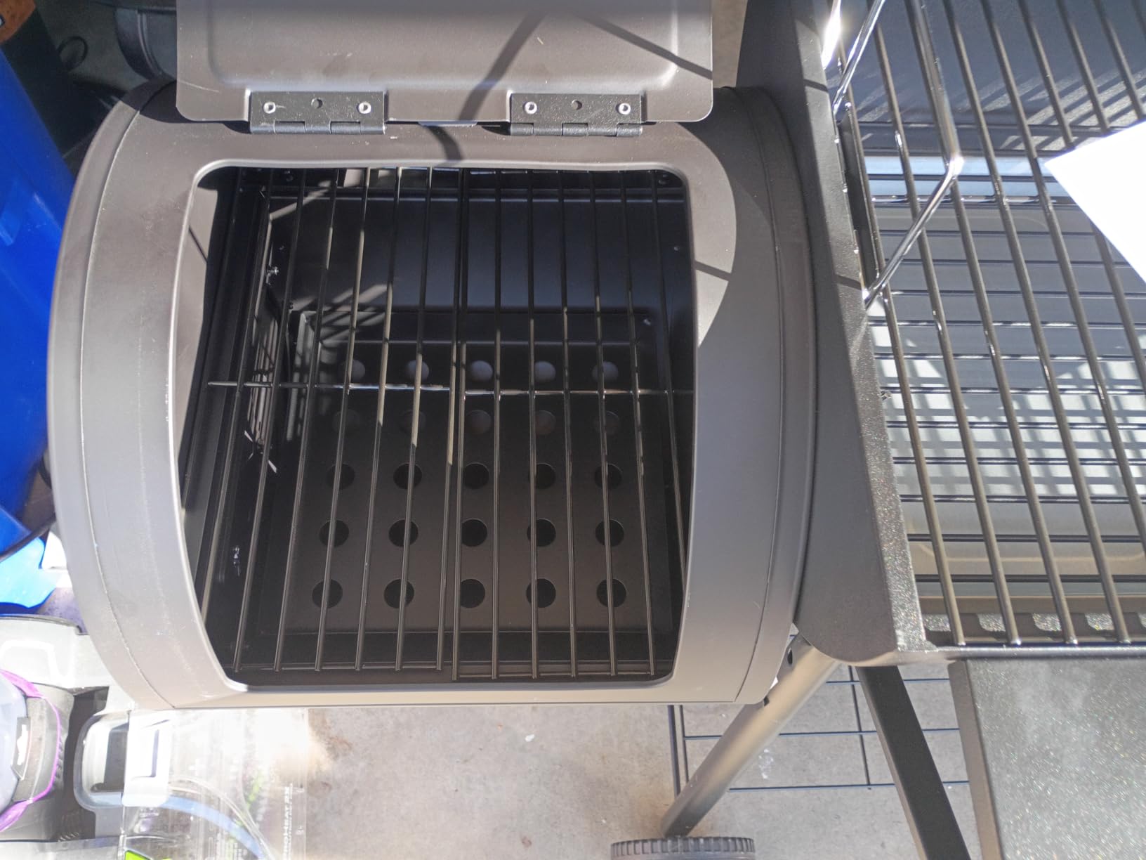 Royal Gourmet CC1830S BBQ Charcoal Grill and Offset Smoker | 823 Square Inch cooking surface, Outdoor for Camping | Black customer photo 1