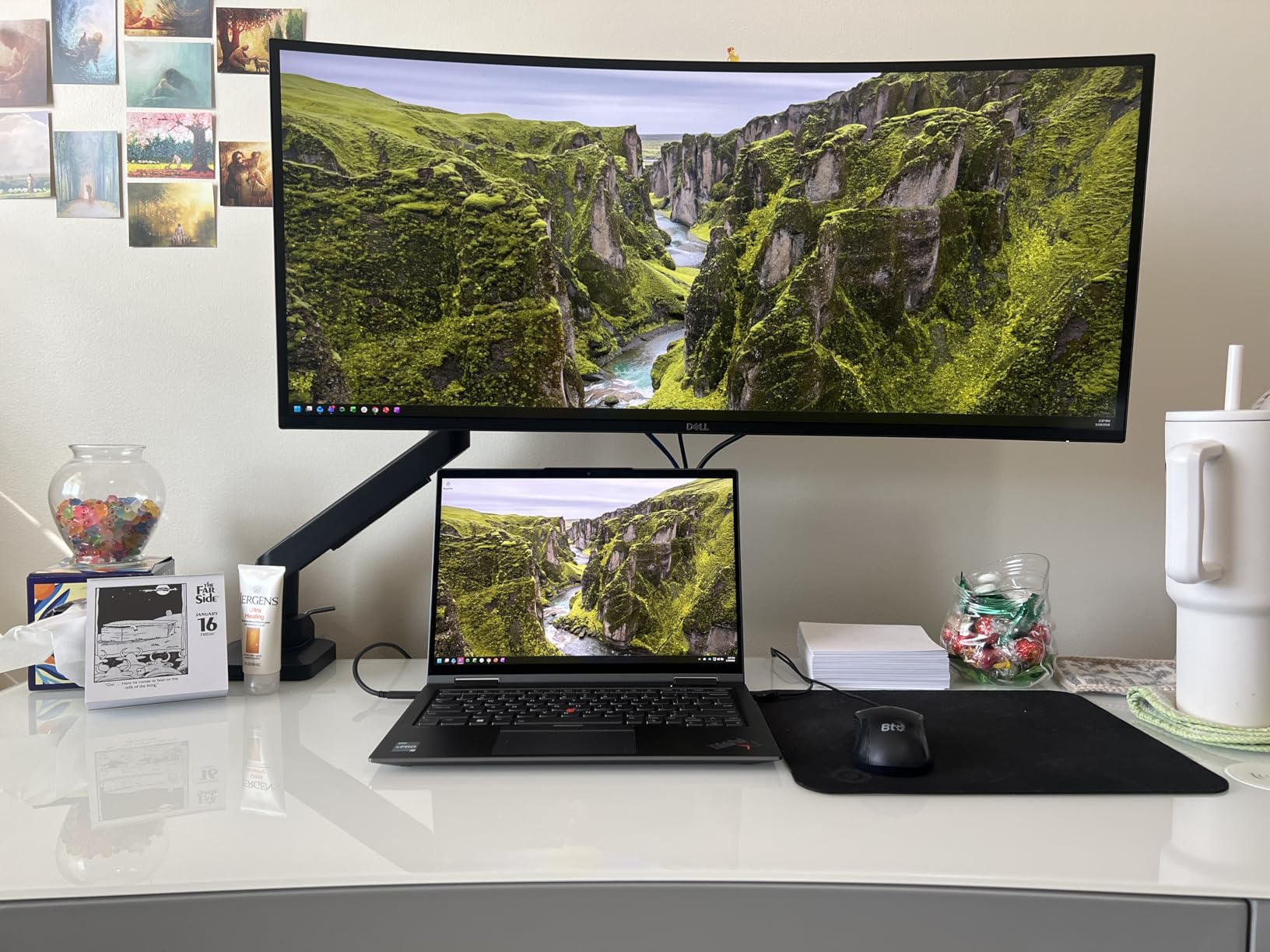 WALI Heavy Duty Single Monitor Arm for 13-49 inch 1000R Curved Screens, up to 44 Lbs, Adjustable Single Monitor Desk Mount with C-Clamp, Grommet Base, 75/100mm VESA Mount (GSM001XL), Black customer photo 1