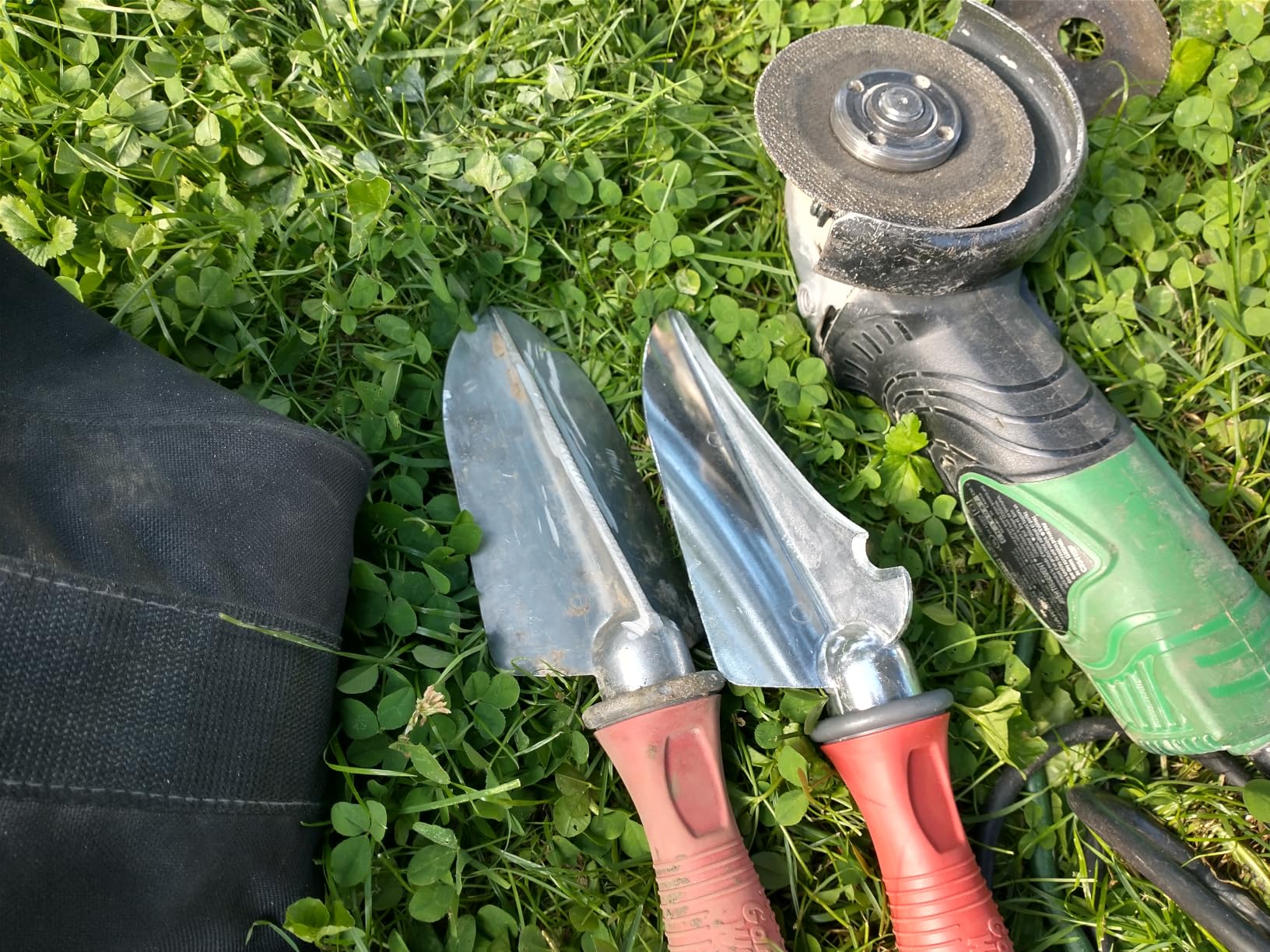 Garden Weasel Double-Sided Garden Cultivator/Tiller | Cultivate, Till, Break Up Soil | Planting and Gardening Hand Digging Tool, Heavy Duty Cultivator, Hand Tool Weeder | 91367 customer photo 1