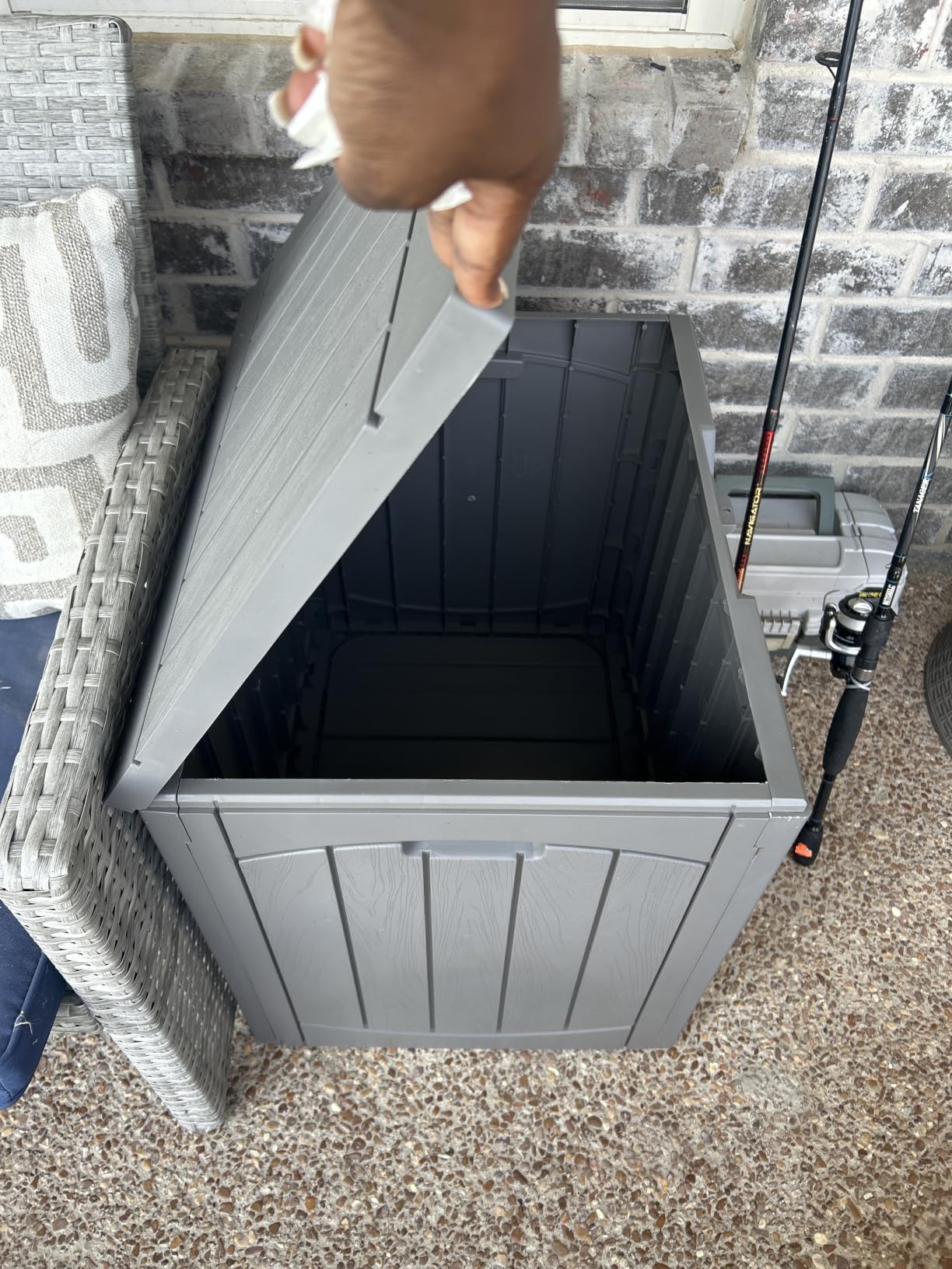 YITAHOME 120 Gallon Outdoor Storage Deck Box, Large Resin Patio Storage Box with Slide-Locking Lid, 53