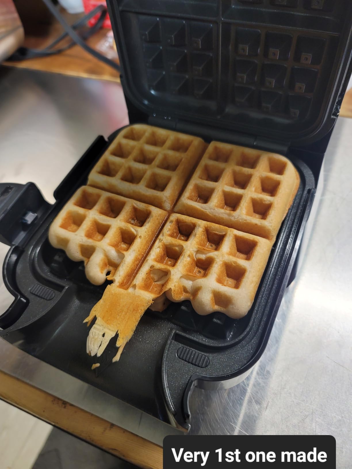 Ninja Belgian Waffle Maker Pro | Vertical Design | 5 Shade Settings with Precision-Pour Cup & Chef-curated Recipe Guide | Black & Silver | BW1001 customer photo 1
