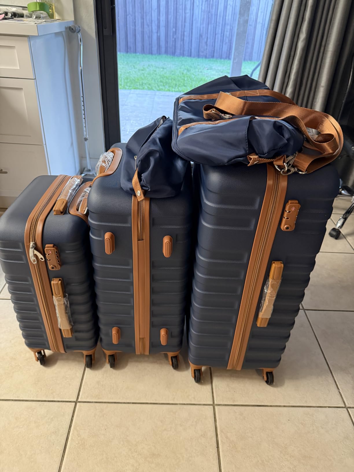 Coolife Luggage Sets Suitcase Set 3 Piece Luggage Set Carry On Hardside Luggage with TSA Lock Spinner Wheels (White, 3 piece set (DB/TB/20)) customer photo 1