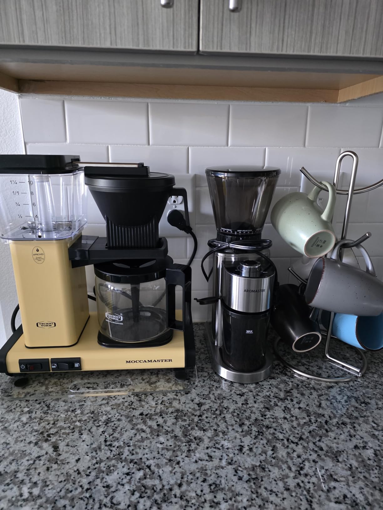 Technivorm Moccamaster 53923 KBGV Select 10-Cup Coffee Maker, Juniper, 40 ounce, 10-Cup, 1.25L customer photo 2