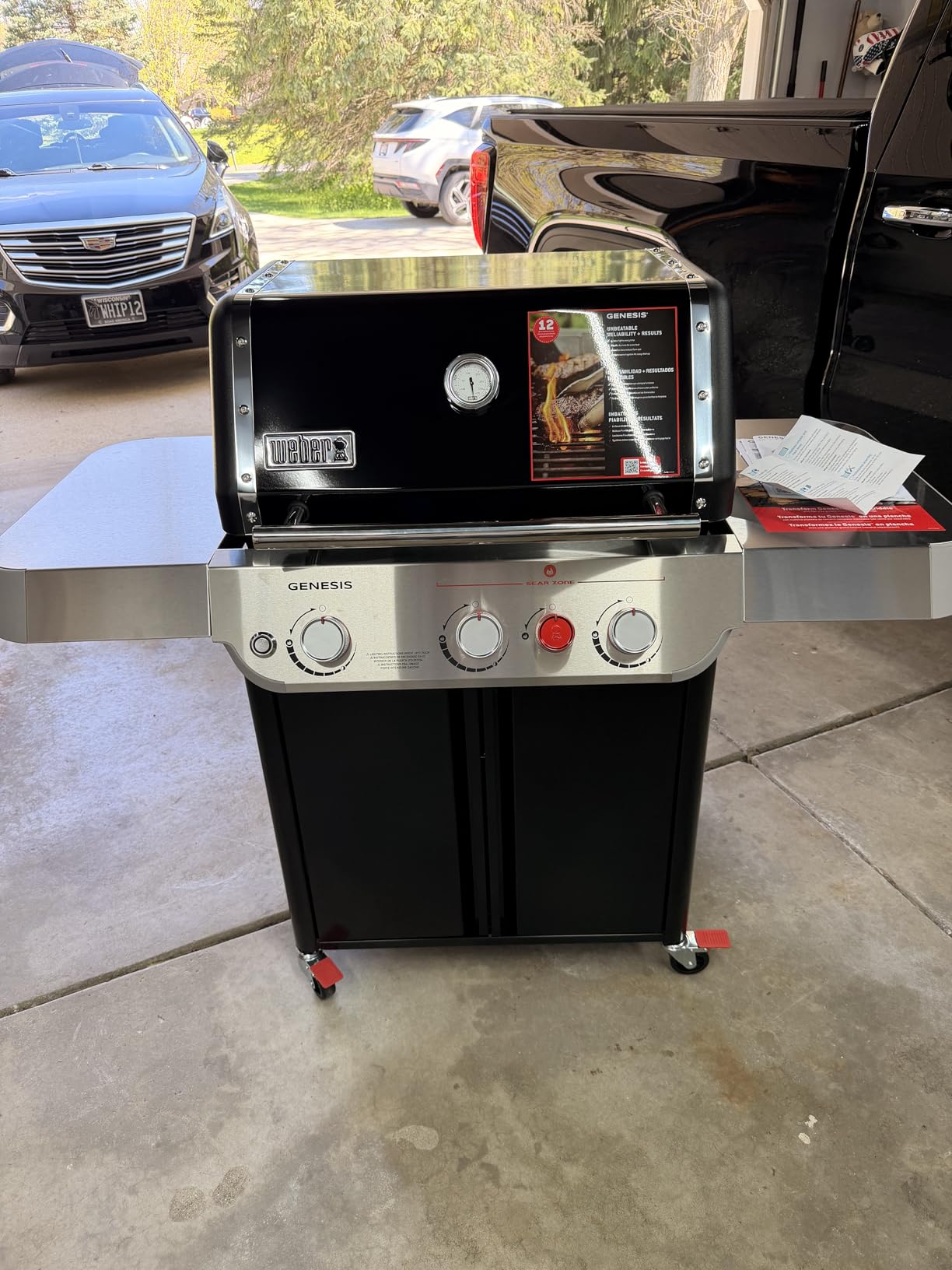 Weber Genesis E-325 Liquid Propane Gas Grill for Outdoor Cooking, 3 Burners, Black customer photo 2