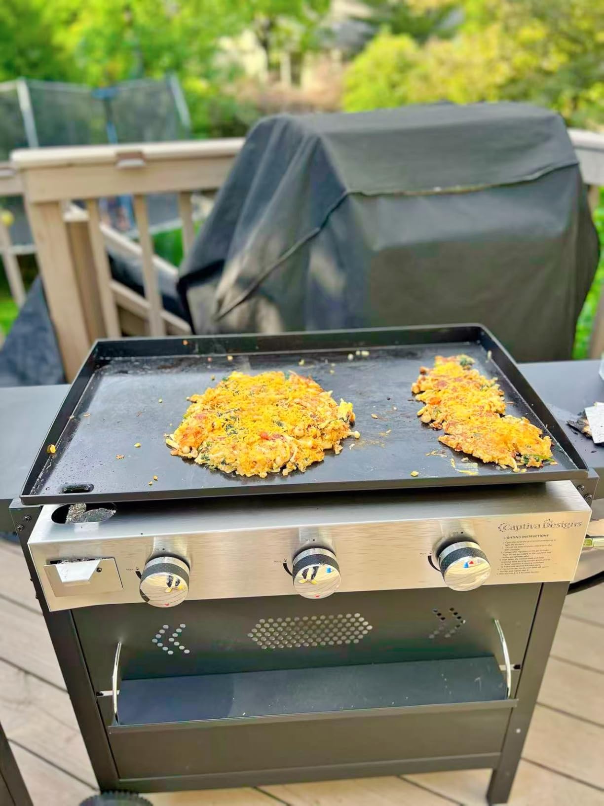 Captiva Designs 27 in Flat Top Griddle Grill with Ceramic Coated Cast Iron Pan, 3-Burner Propane Gas Griddle Grill, 33,000 BTU Output Flattop Grills for Outdoor Barbecue, Cooking and Party customer photo 2