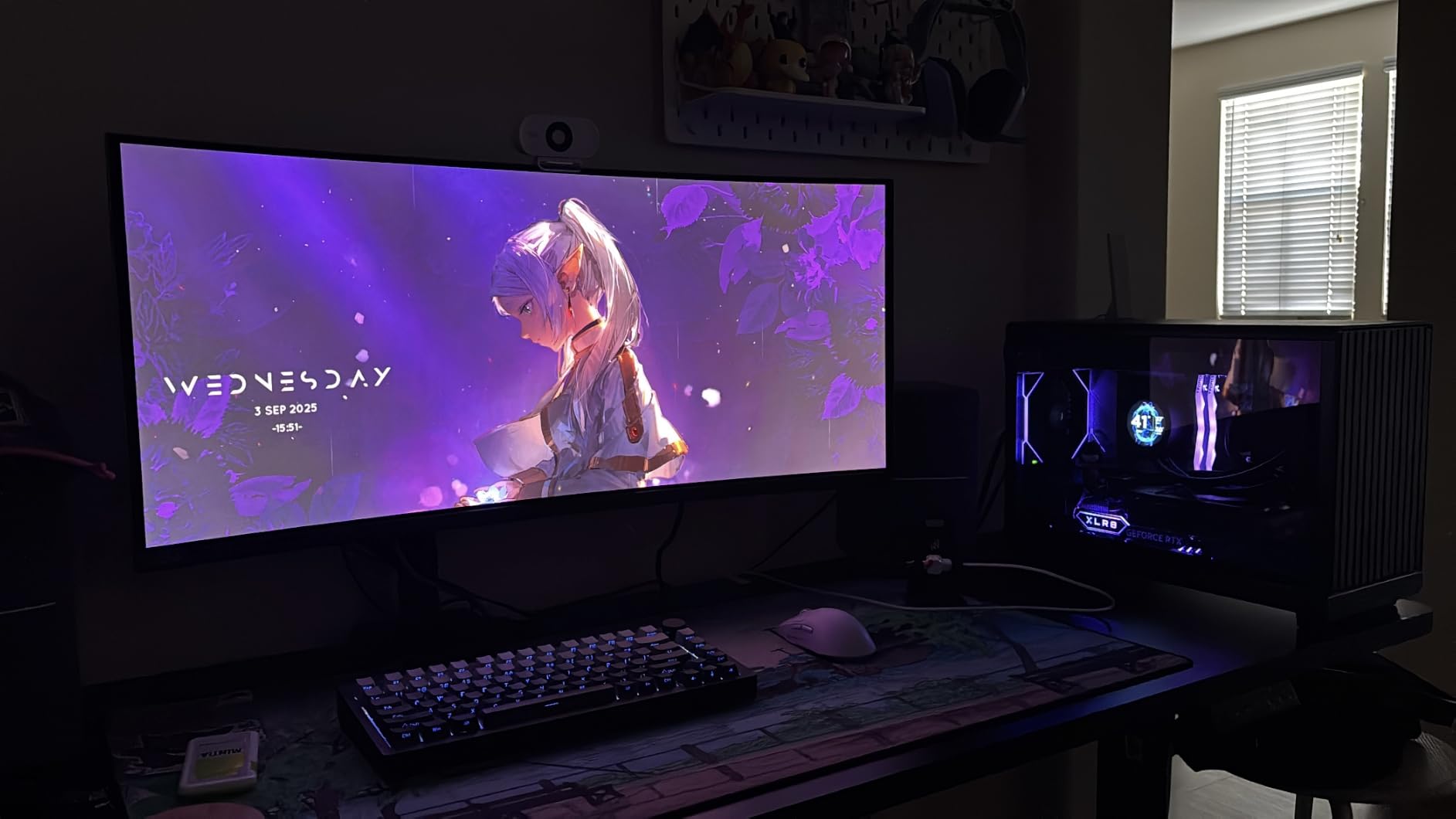 msi MAG 341CQP QD-OLED, 34 Curved OLED Gaming Monitor, 3440 x 1440 (UWQHD), 0.03ms Response time, 175Hz, Adaptive Sync, True Black HDR 400, HDMI, DP Port, USB Type C, Tilt, Height, Black customer photo 1