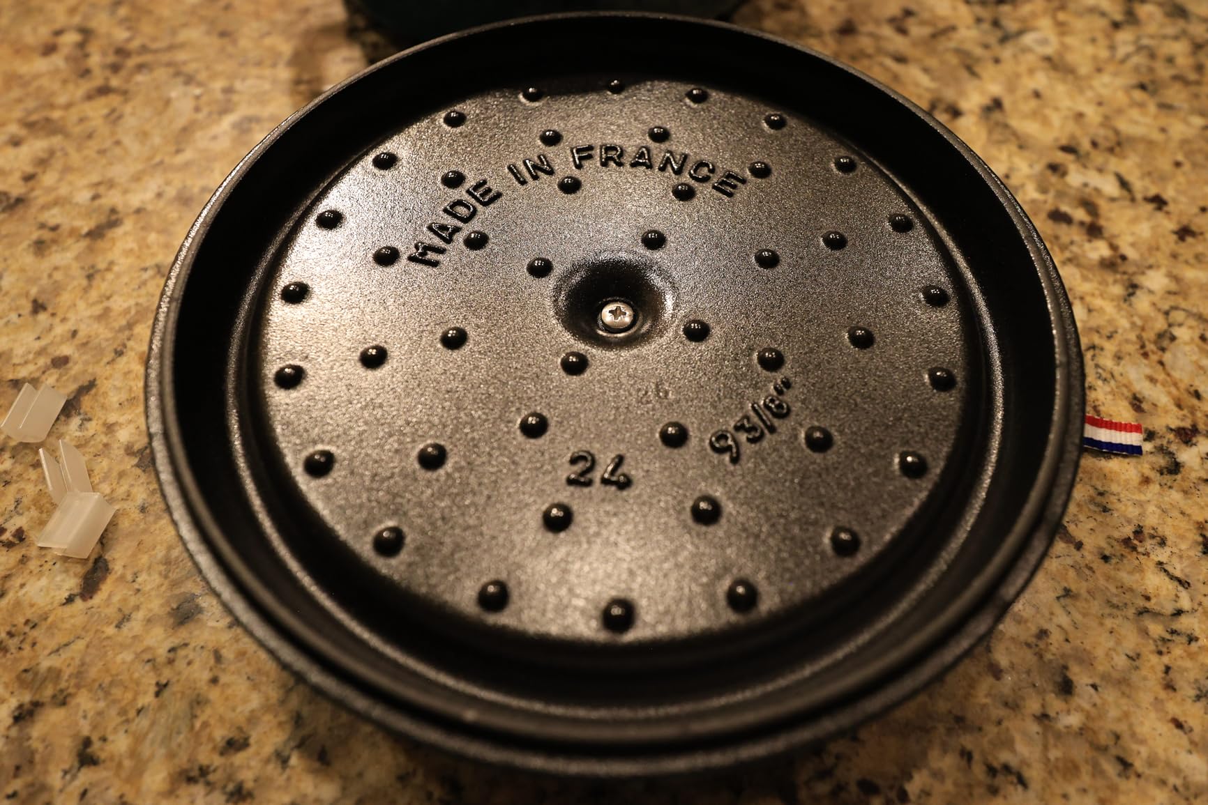 Staub Cast Iron 4-qt Round Dutch Oven - Lilac customer photo 1