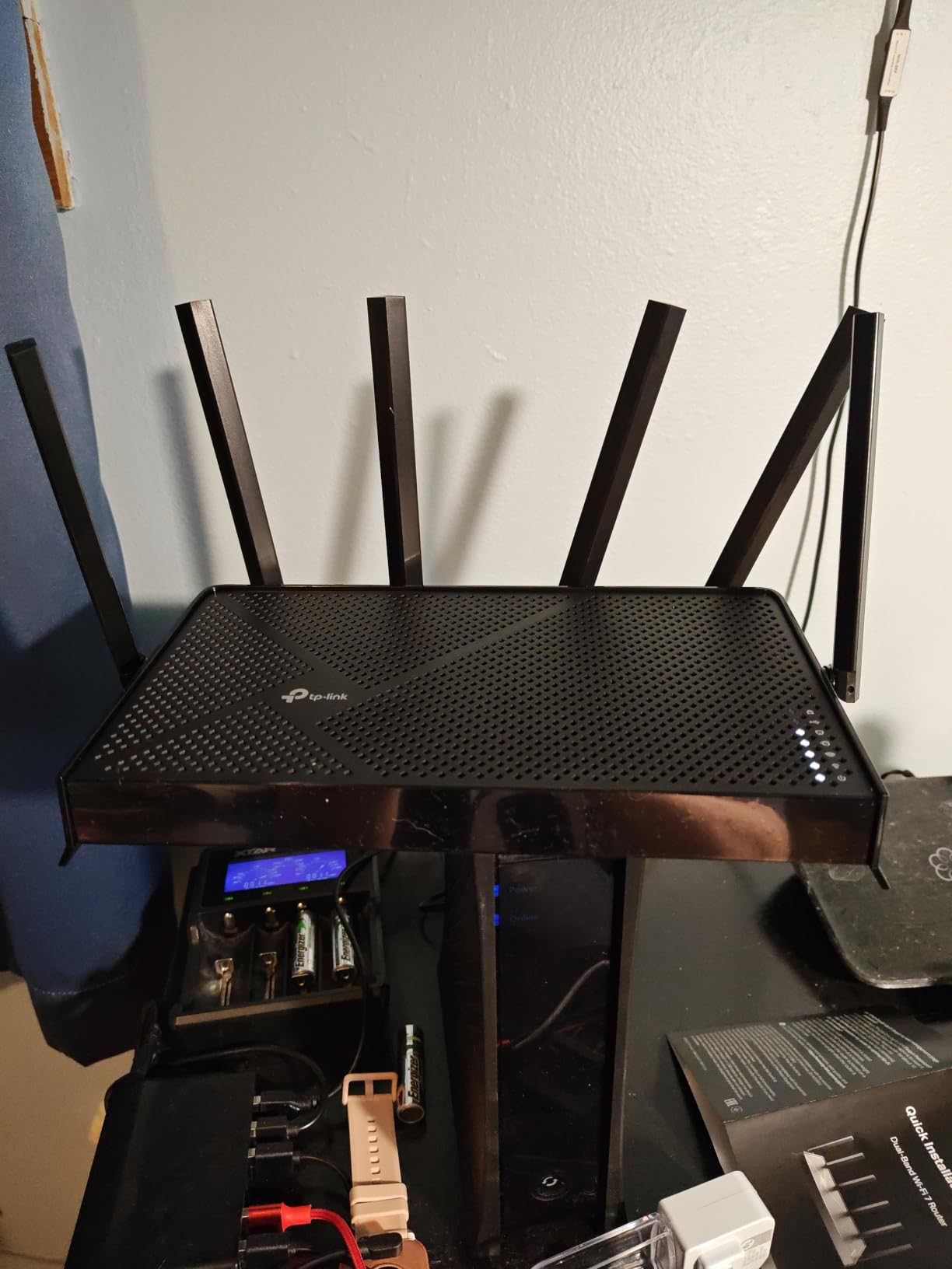 TP-Link BE6500 Dual-Band WiFi 7 Router (BE400) - Dual 2.5Gbps Ports, USB 3.0, Covers up to 2,400 sq. ft., 90 Devices, Quad-Core CPU customer photo 2