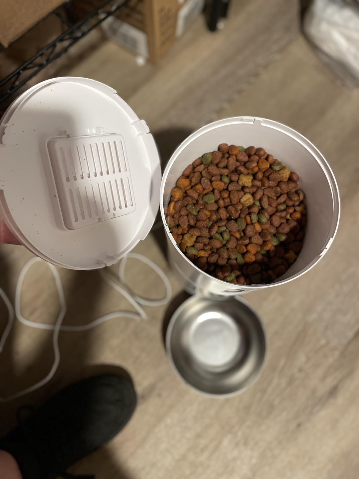 Automatic Dog Feeder Large Breed with Camera - 12L/50 Cups Anti-Clog Dog Food Dispenser for Kibble up to 20mm/0.78 in - WiFi App Scheduling & HD 1080P Camera for Remote Mealtime Check-Ins by Yakry customer photo 1