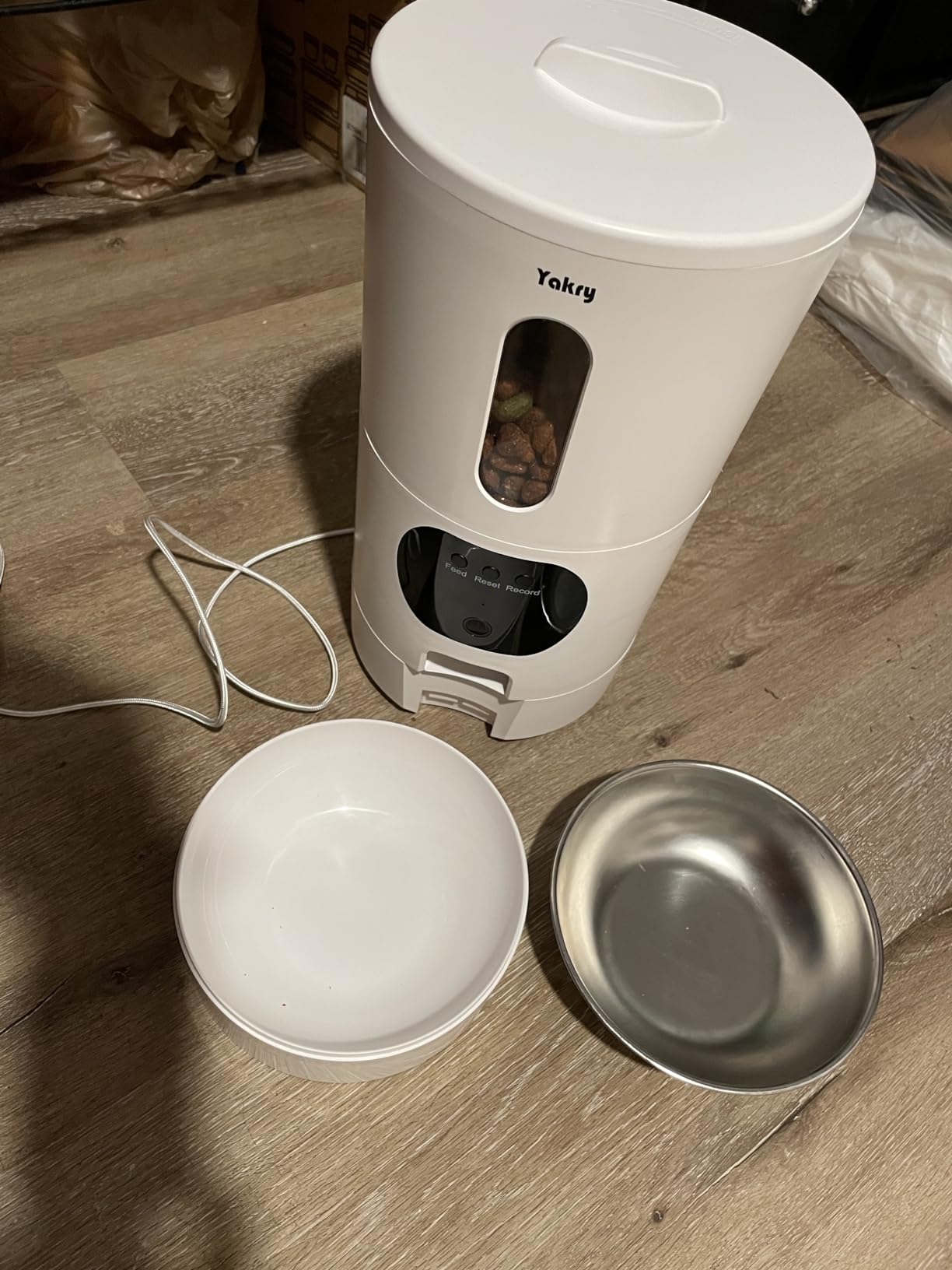Automatic Dog Feeder Large Breed with Camera - 12L/50 Cups Anti-Clog Dog Food Dispenser for Kibble up to 20mm/0.78 in - WiFi App Scheduling & HD 1080P Camera for Remote Mealtime Check-Ins by Yakry customer photo 2