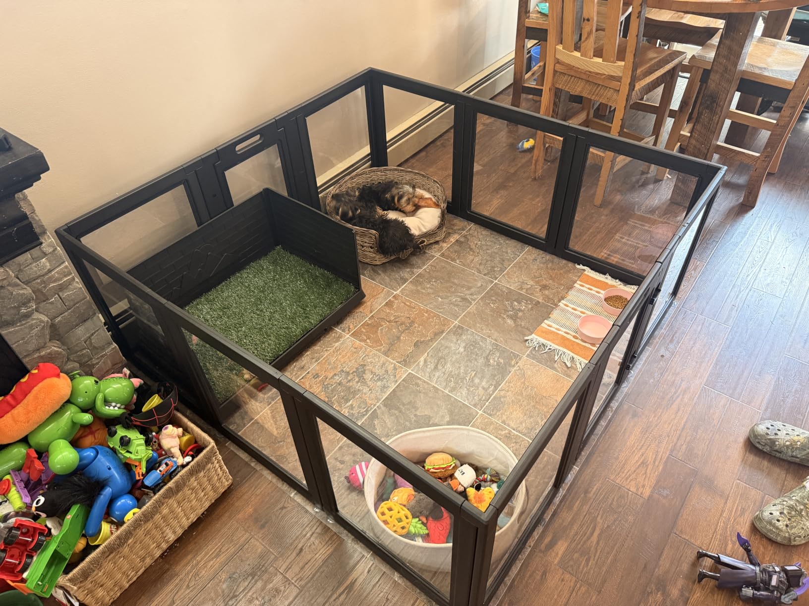 FXW AuraSpace Acrylic Indoor Dog Playpen for Puppies and Small Dogs, 24 Inch, 12 Panels, White customer photo 1