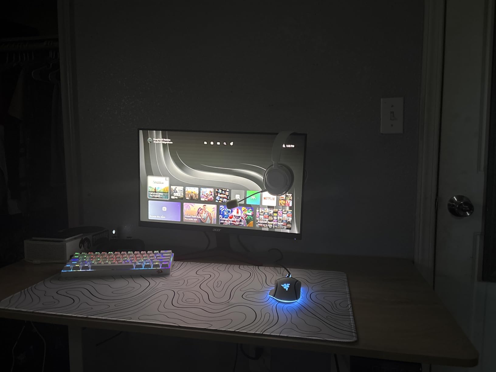 FEZIBO Standing Desk, 48 × 24 Inches Electric Height Adjustable, Sit and Stand Up, Computer Office Desk with Splice Board, White Frame/Maple TOP customer photo 2