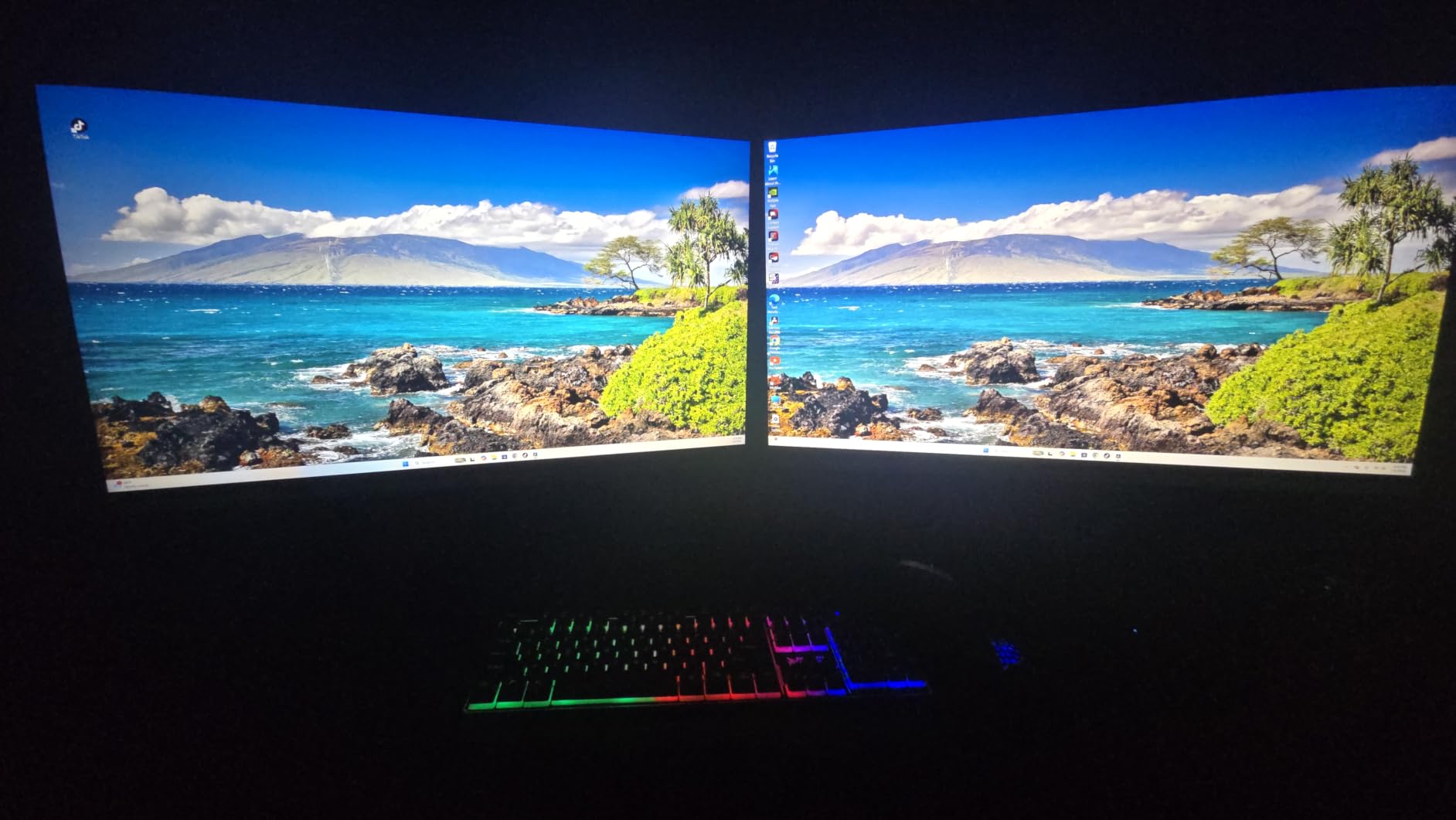 Gawfolk 27 Inch 4K Monitor IPS 60Hz, UHD 3840 x 2160p PC Monitors, Computer Display for Home & Office, Support HDMI & DP, Wall Mount Compatible customer photo 1