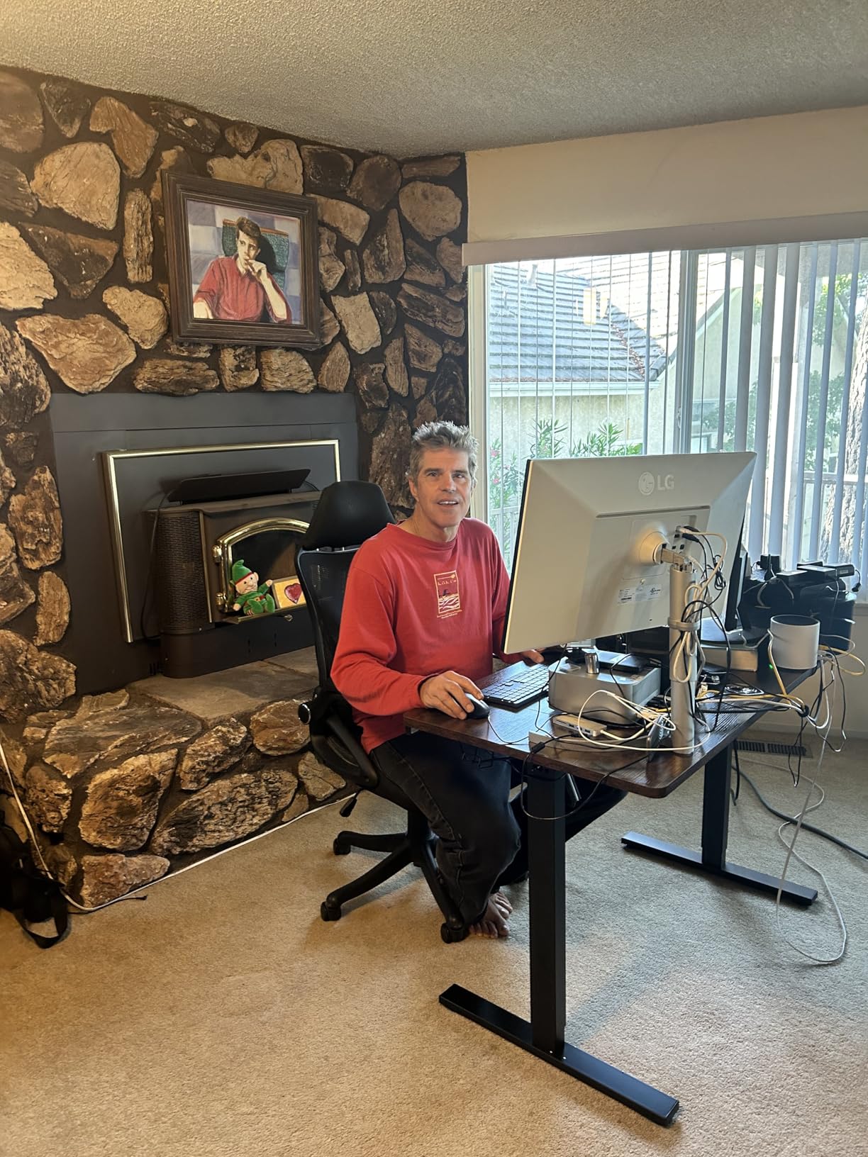 SIAGO Electric Standing Desk Adjustable - 48 x 24 Inch Sit Stand up Desk with 0.8 Inch Thick Tabletop - Adjustable Height Table with 3 Memory Preset, Cable Management for Home Office customer photo 1