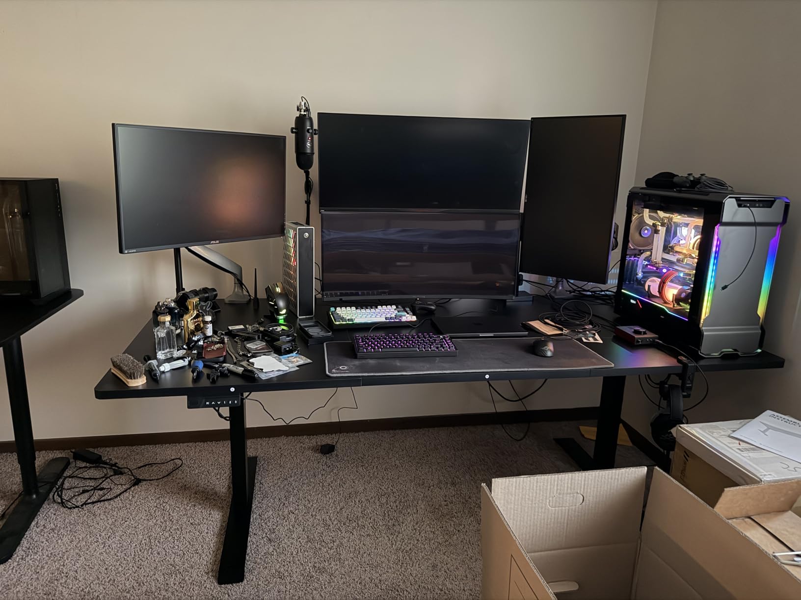 FEZIBO 71 x 37 Inch Electric Standing Desk with Integrated Dual-Beam & Cable Management, Memory Height Adjustable Computer Desk for Home Office Workstation, 1 Inch Thick Large 3-Piece Tabletop, Black customer photo 2