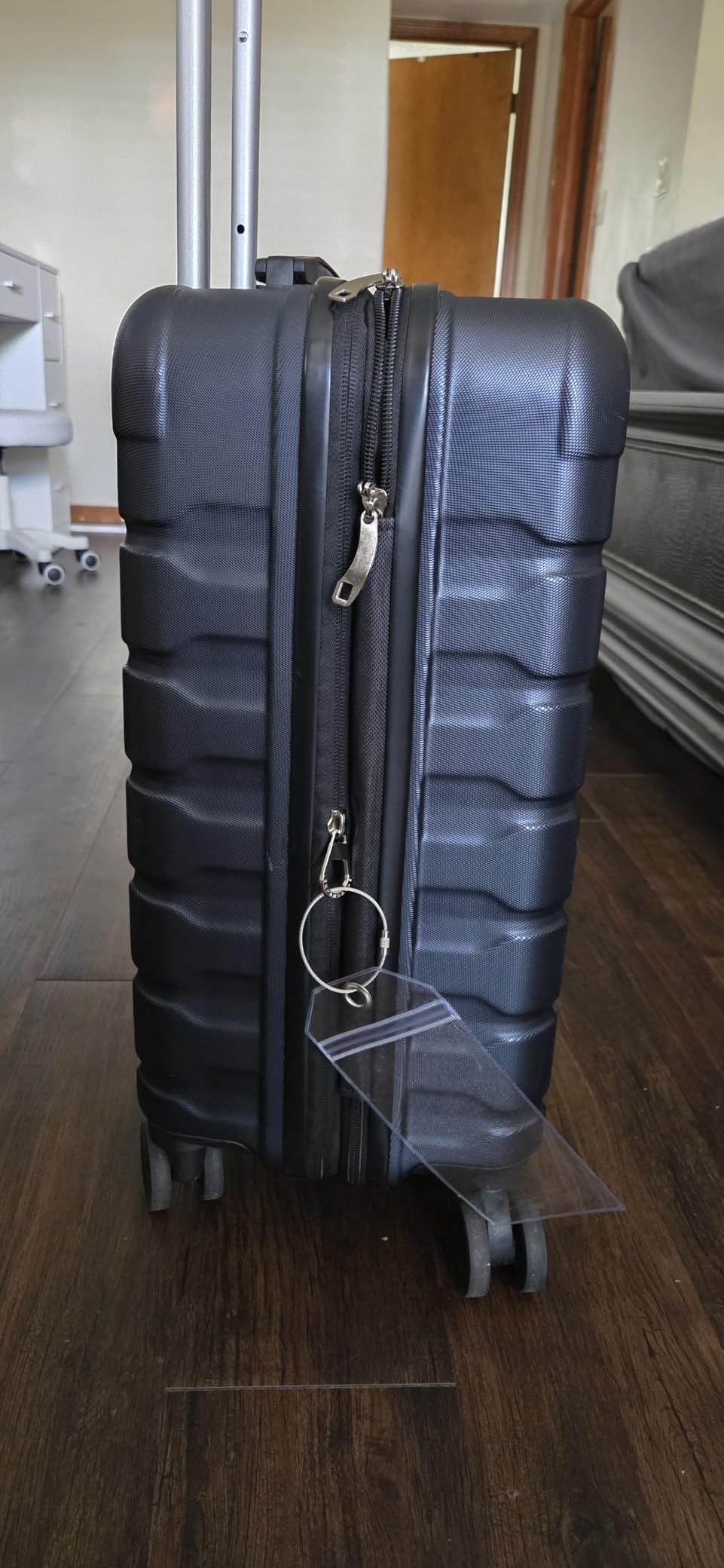 LIGHT FLIGHT Carry On Luggage 22x14x9 Airline Approved, Expandable Carry On Suitcases with Wheels, Lightweight Luggage, Durable Hard Shell 20 Inch Rolling Suit Case for Men Women Travel, Royal Blue customer photo 2
