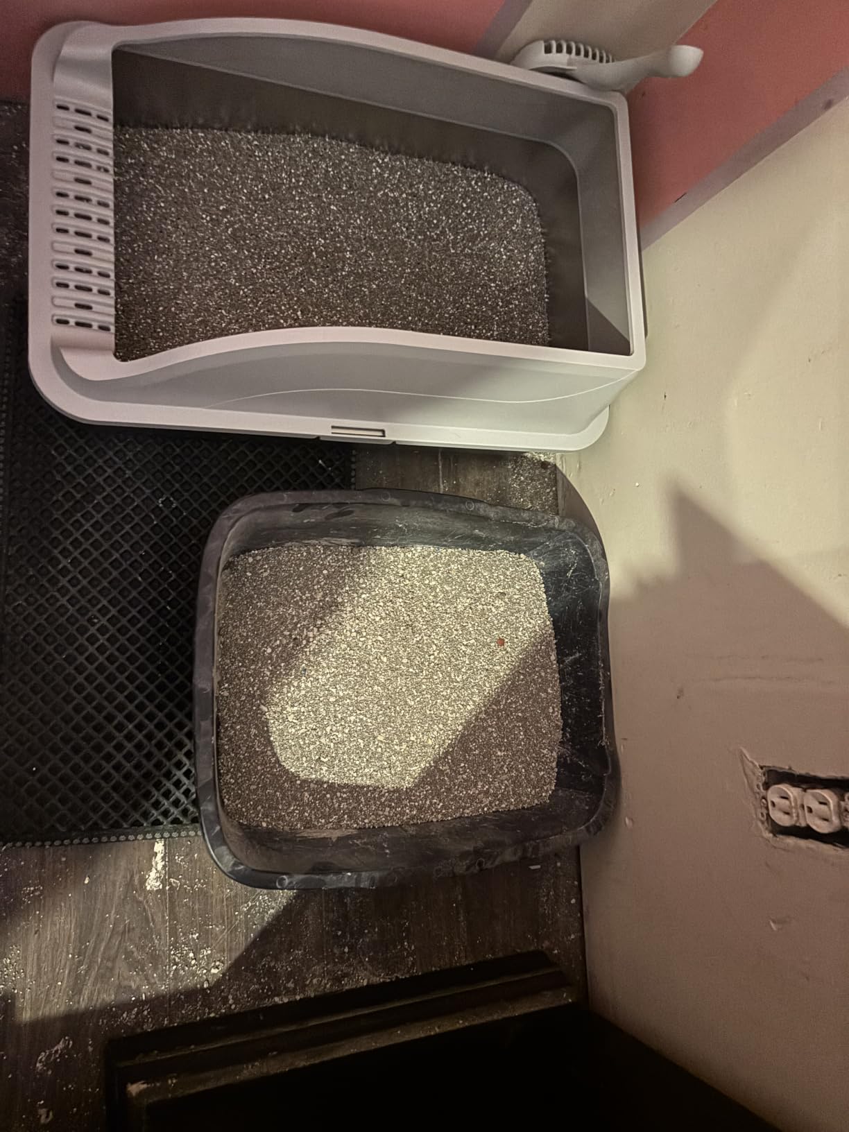 Stainless Steel Cat Litter Box, Extra Large XL Odor Free Metal Litter Box with High Sides Lid, Open Top Litter Pan Include Scoop Easy Cleaning Kitty Cat Box Anti-Urine Leakage, Non-Sticky customer photo 1