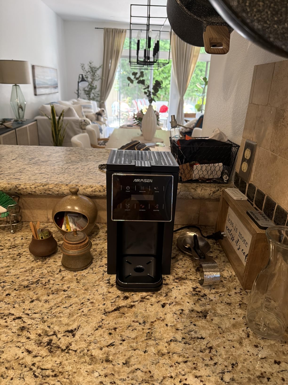 AIRMSEN Grind & Brew Coffee Maker with Built-in Grinder (2026 Model) - Single-Serve, Compatible with K-Cup Pods & Ground, 1000W Fast 6-14oz Brewer, Descaling Alert, Touchscreen & 50oz Removable Tank customer photo 1