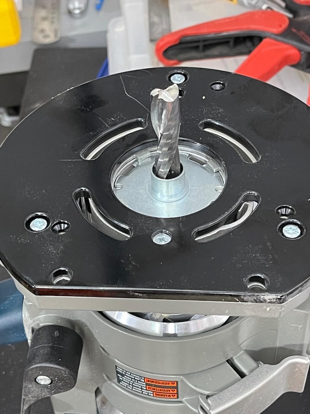 BOSCH Router 1617EVSPK 2.25 HP Combination Plunge- and Fixed-Base Woodworking Router customer photo 2